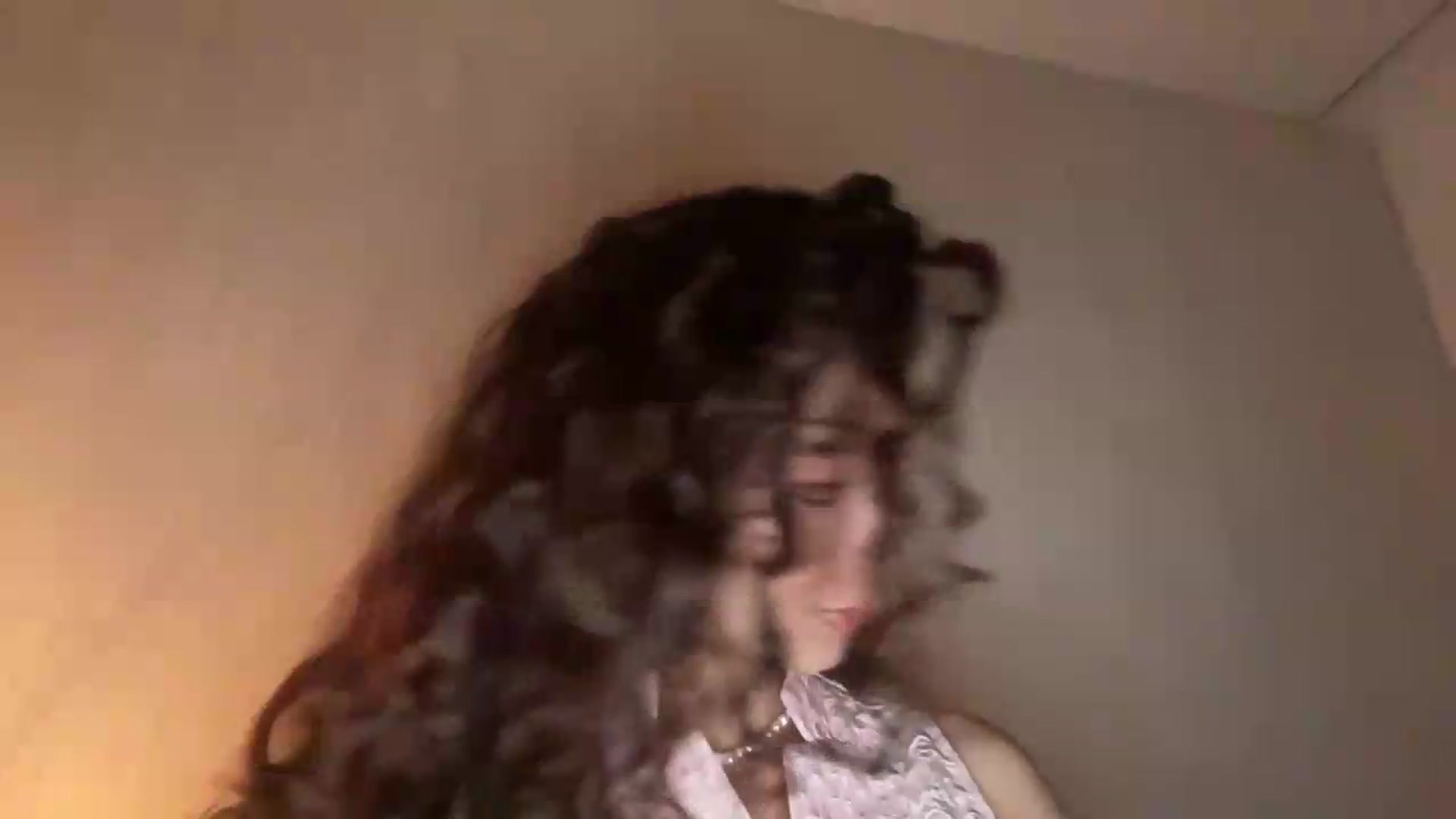 Gallery image thumbnail from SweetEllie's myfreecams stream on, 06/20/2026, 08:42 image 2 of 20