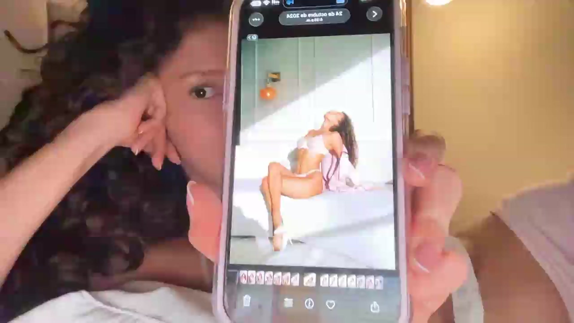 Gallery image thumbnail from SweetEllie's myfreecams stream on, 06/23/2026, 07:06 image 19 of 20