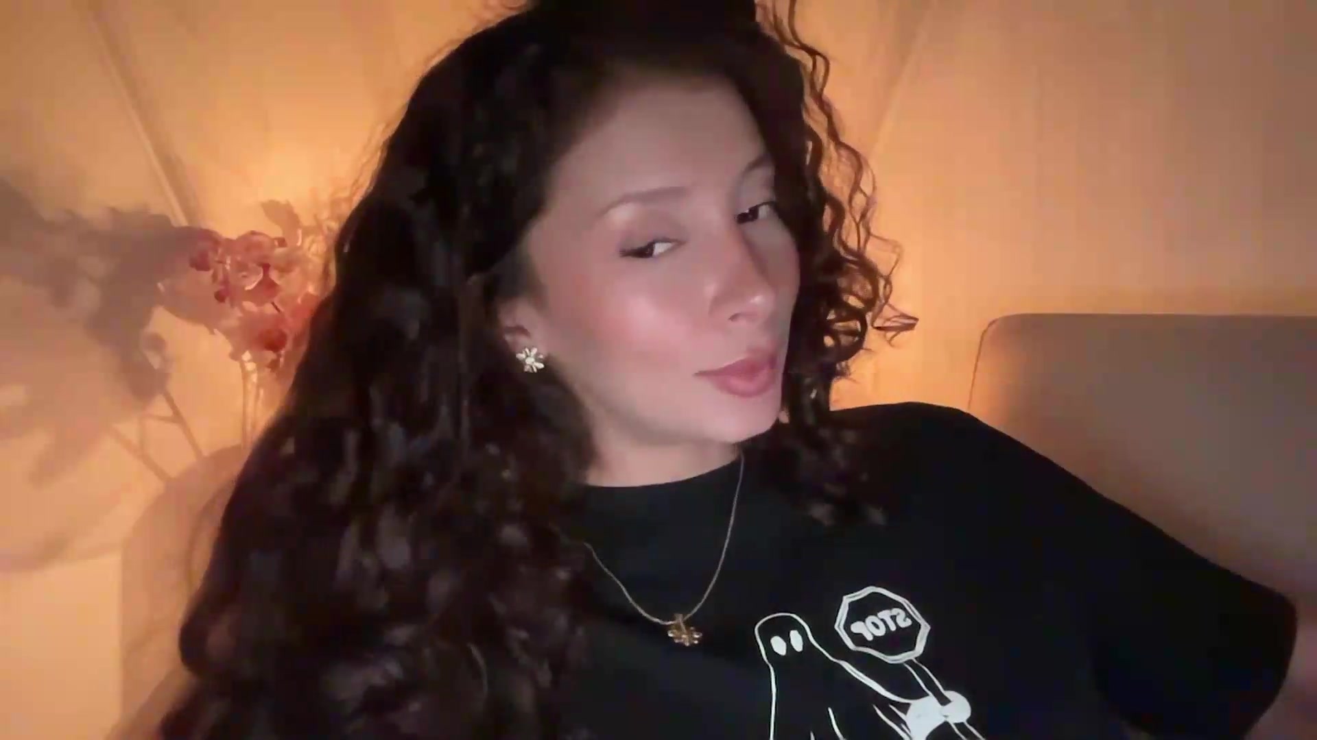 Gallery image thumbnail from SweetEllie's myfreecams stream on, 06/27/2026, 05:54 image 8 of 20