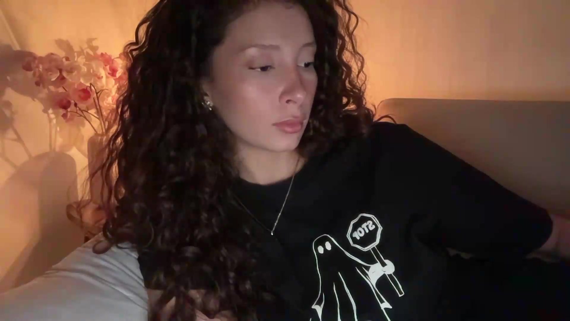 Gallery image thumbnail from SweetEllie's myfreecams stream on, 06/27/2026, 05:54 image 10 of 20