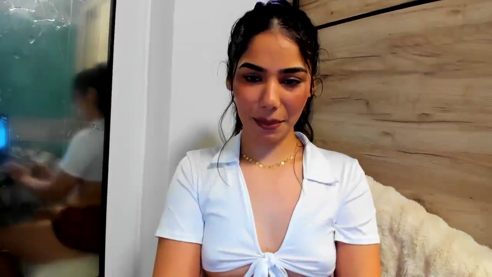 Gallery image thumbnail from SweetGirl19's myfreecams stream on, 04/09/2026, 12:46 image 5 of 20