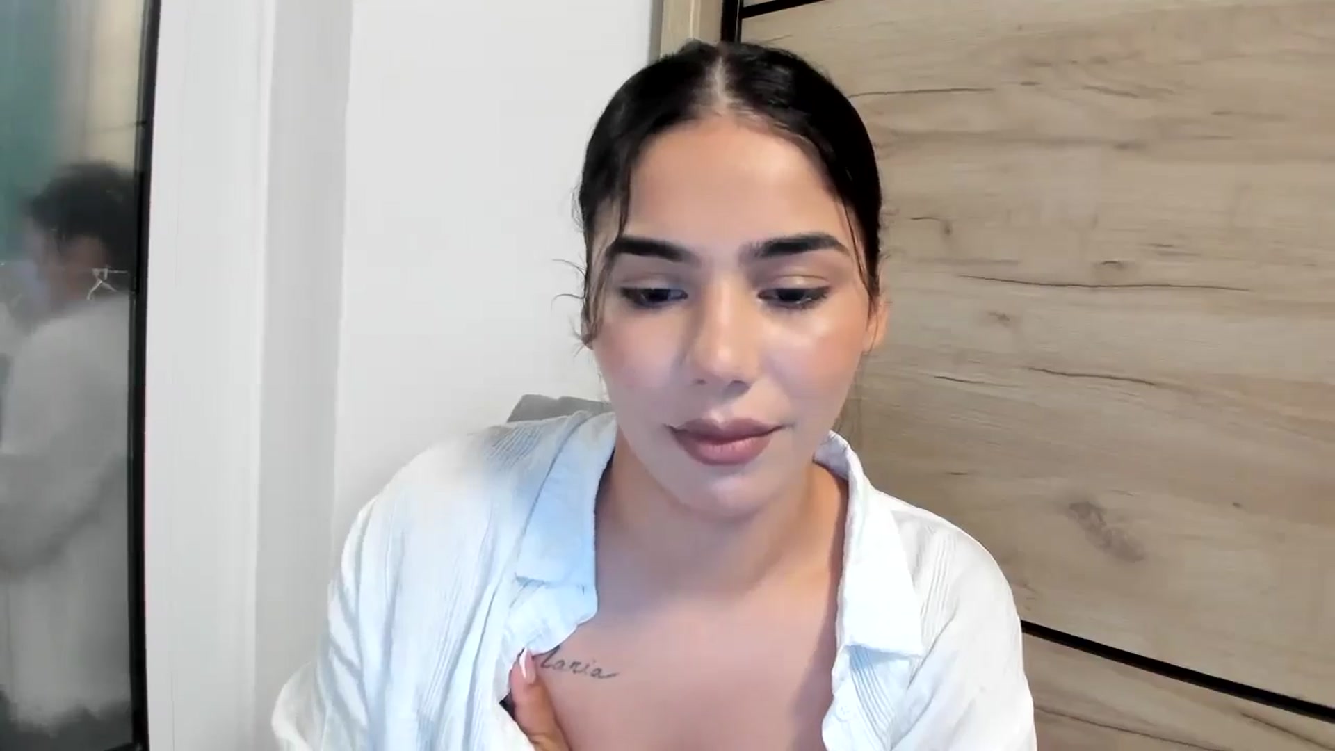 Gallery image thumbnail from SweetGirl19's myfreecams stream on, 04/20/2026, 11:37 image 17 of 20