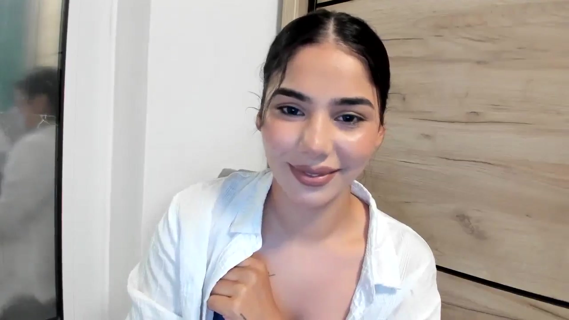 Gallery image thumbnail from SweetGirl19's myfreecams stream on, 04/20/2026, 11:37 image 7 of 20