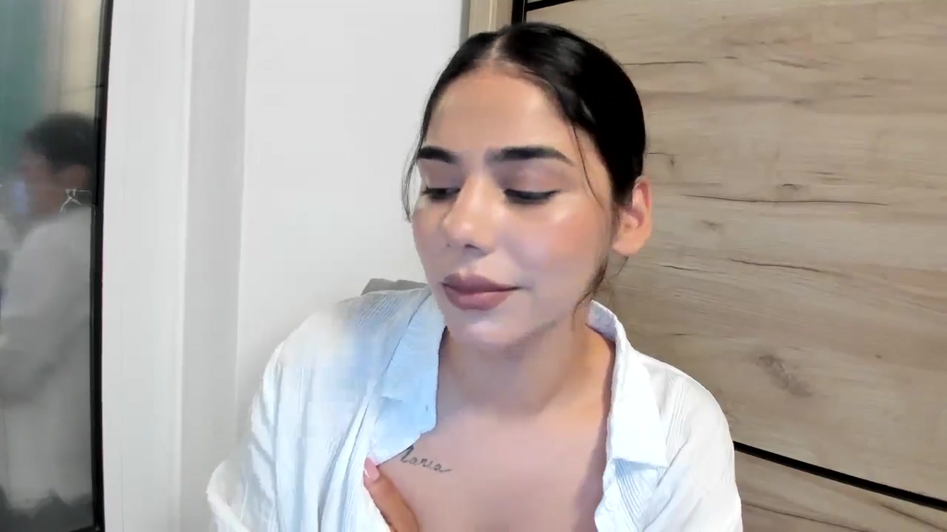 Gallery image thumbnail from SweetGirl19's myfreecams stream on, 04/20/2026, 11:37 image 18 of 20