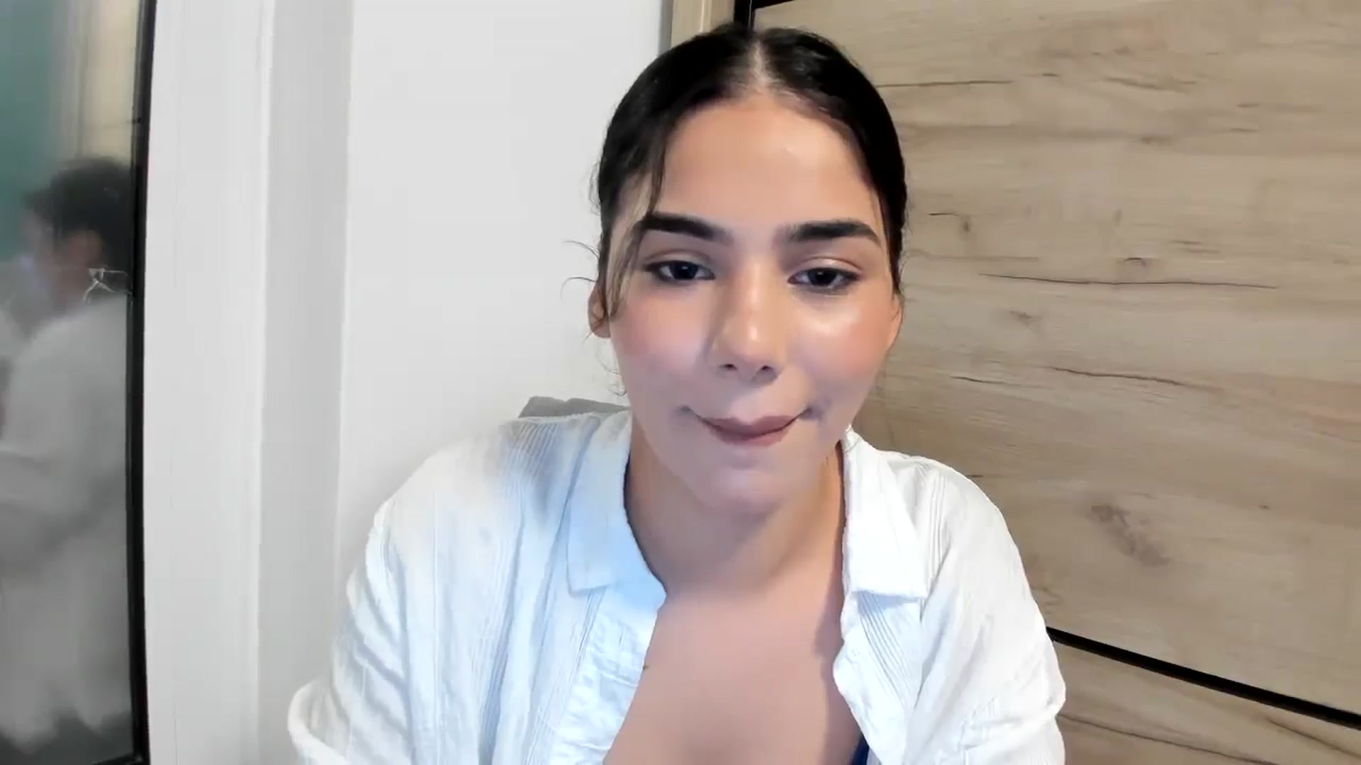 Gallery image thumbnail from SweetGirl19's myfreecams stream on, 04/20/2026, 11:37 image 19 of 20