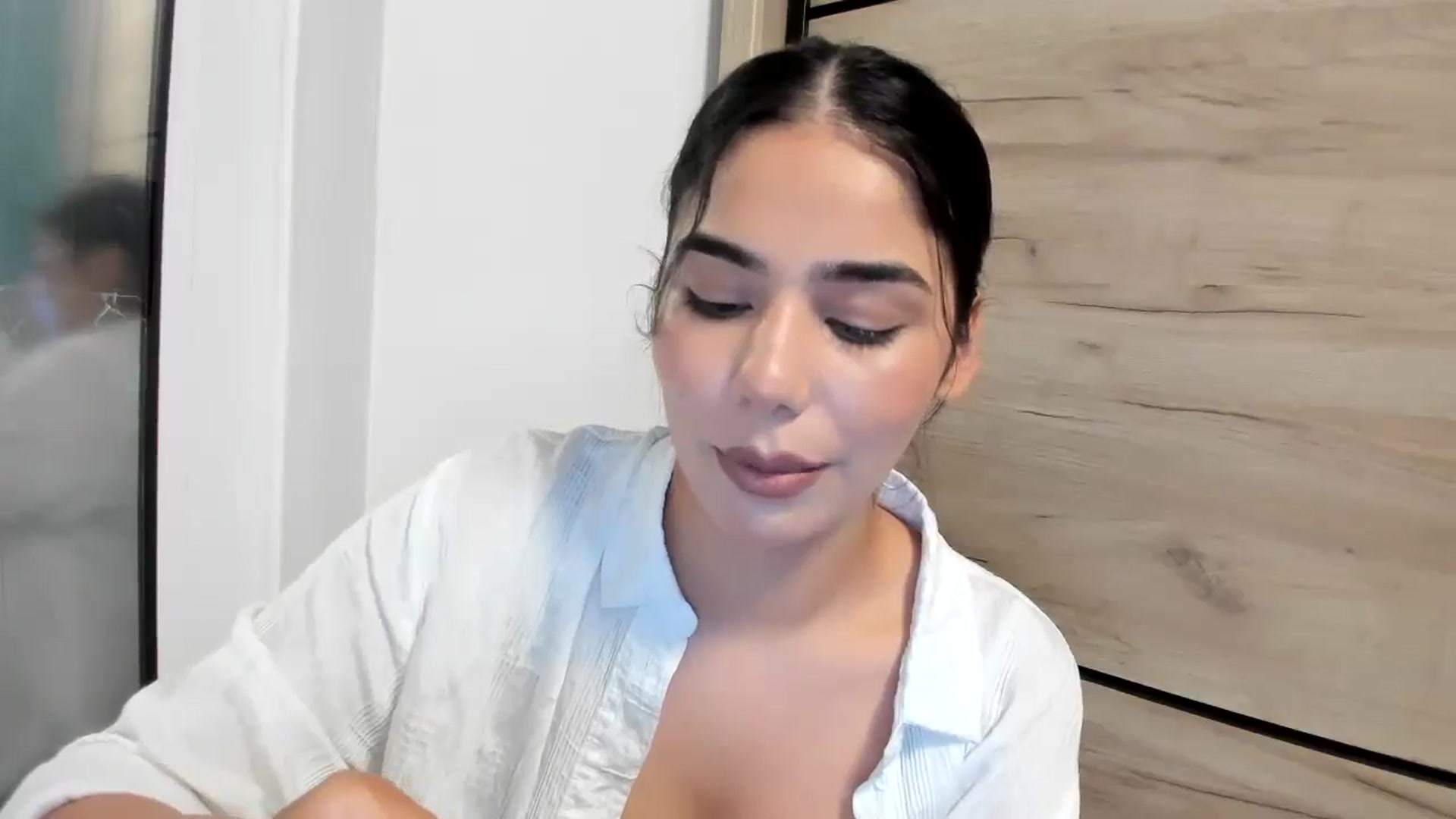Gallery image thumbnail from SweetGirl19's myfreecams stream on, 04/20/2026, 11:37 image 20 of 20