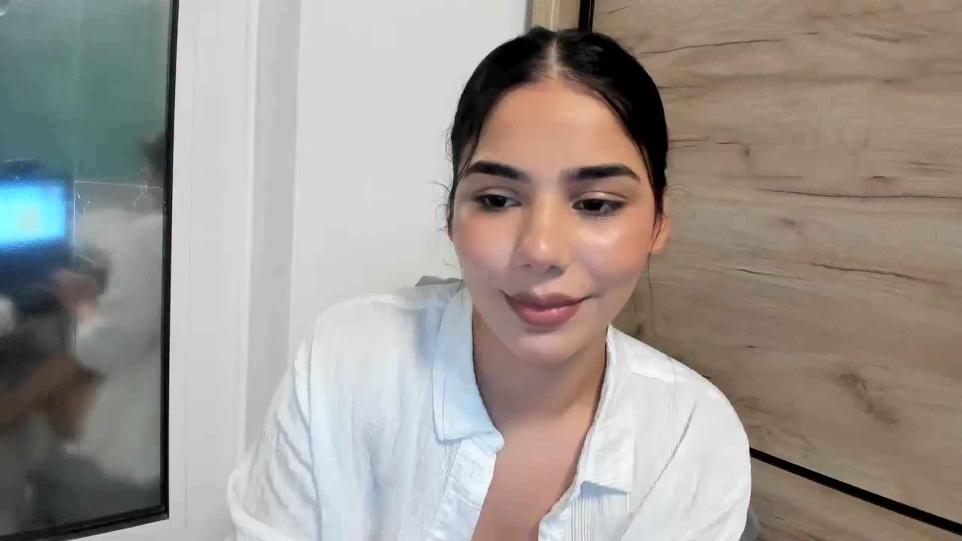 Gallery image thumbnail from SweetGirl19's myfreecams stream on, 04/20/2026, 12:42 image 1 of 20