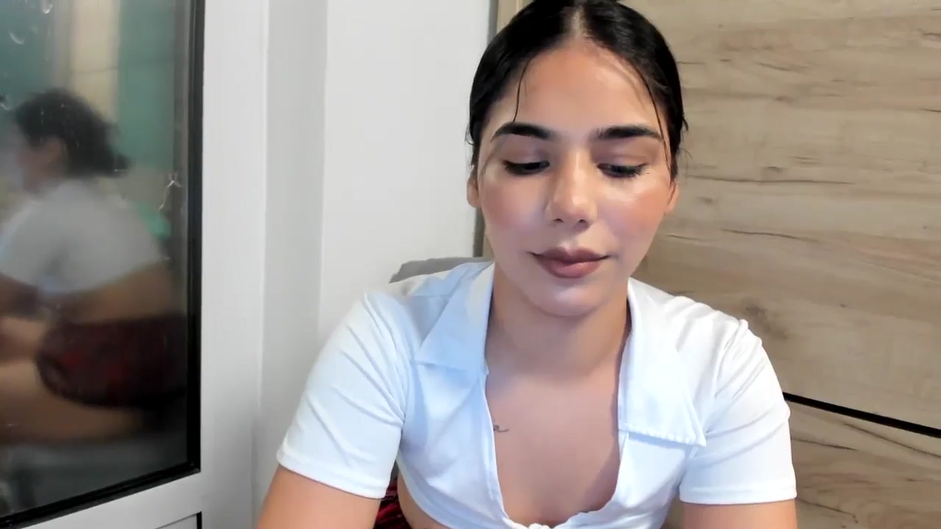 Gallery image thumbnail from SweetGirl19's myfreecams stream on, 04/21/2026, 13:09 image 2 of 20