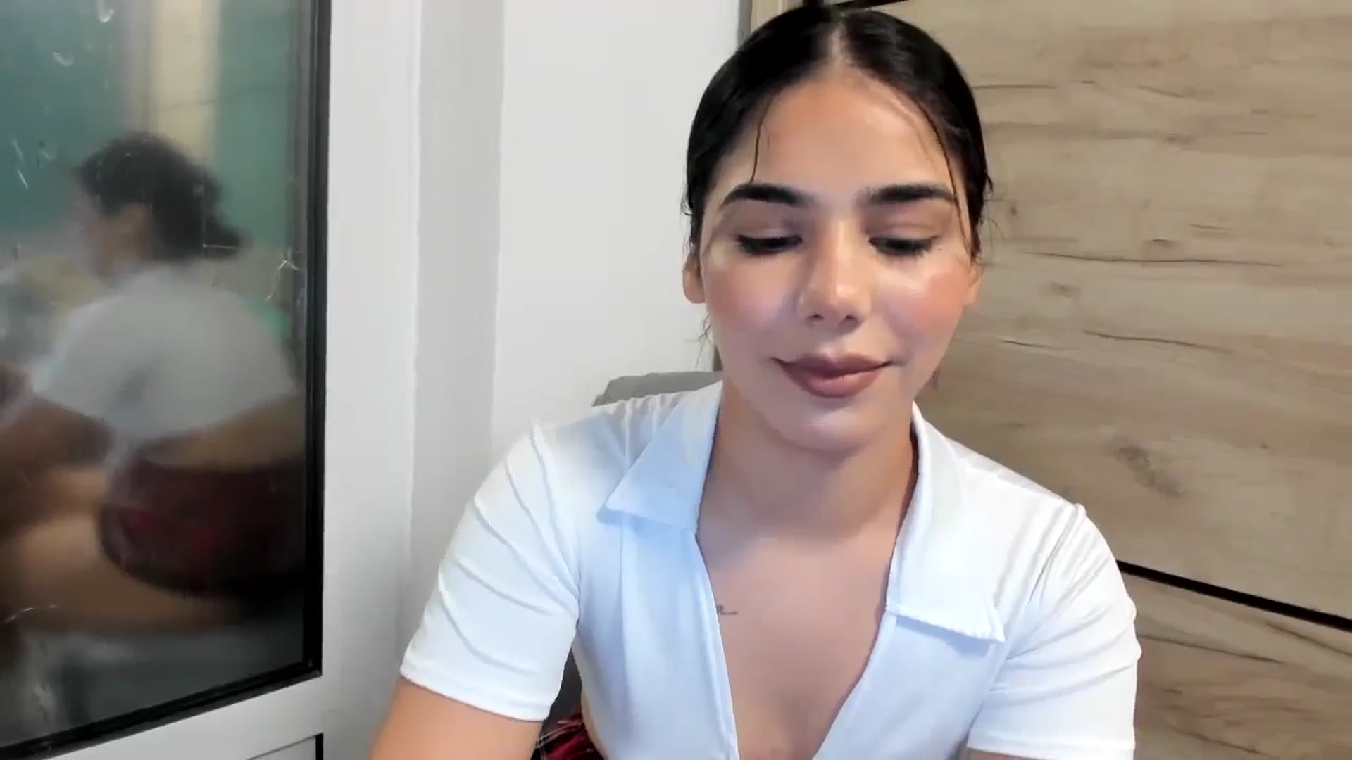 Gallery image thumbnail from SweetGirl19's myfreecams stream on, 04/21/2026, 13:09 image 3 of 20