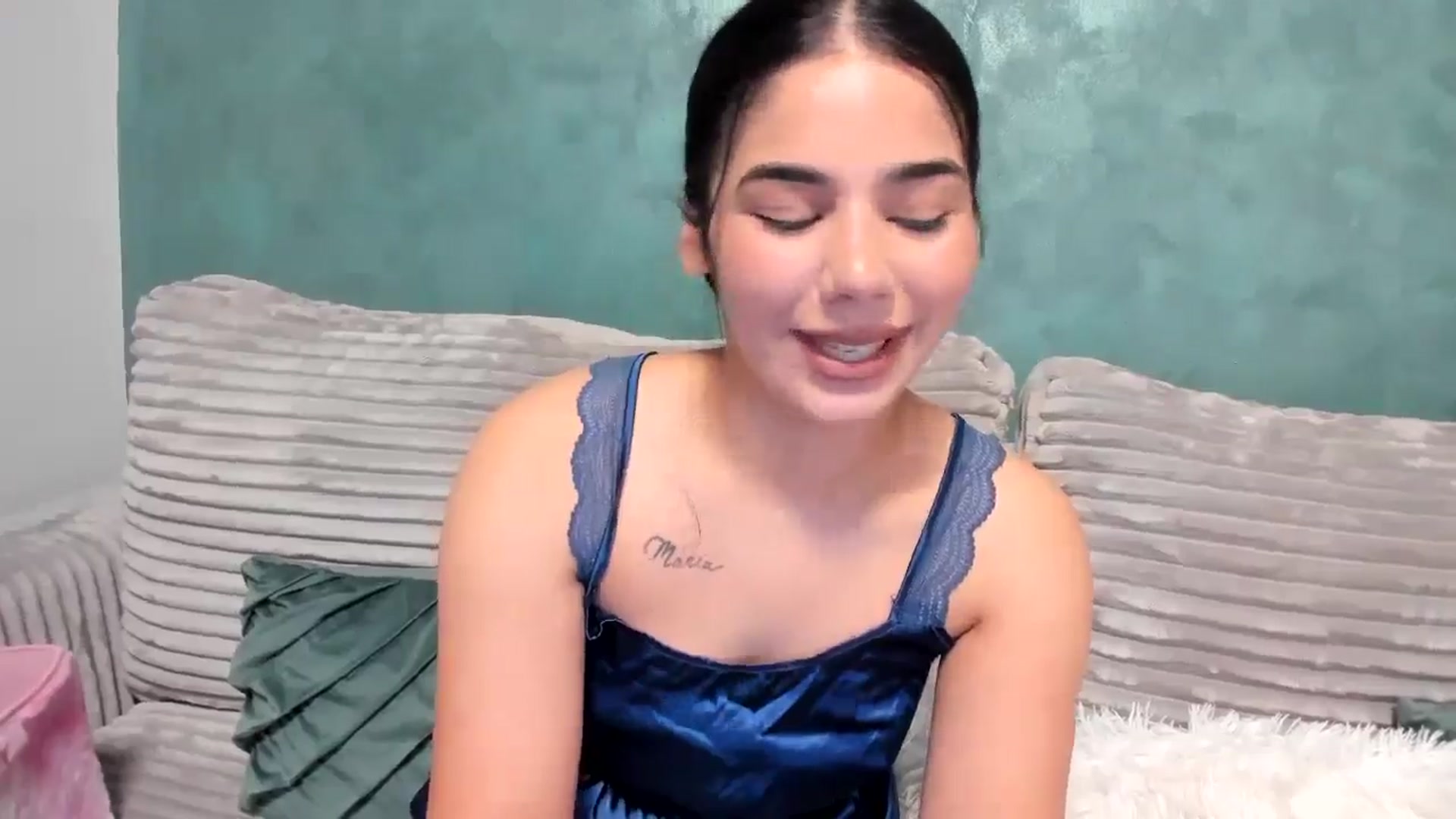 Gallery image thumbnail from SweetGirl19's myfreecams stream on, 04/29/2026, 11:59 image 4 of 20