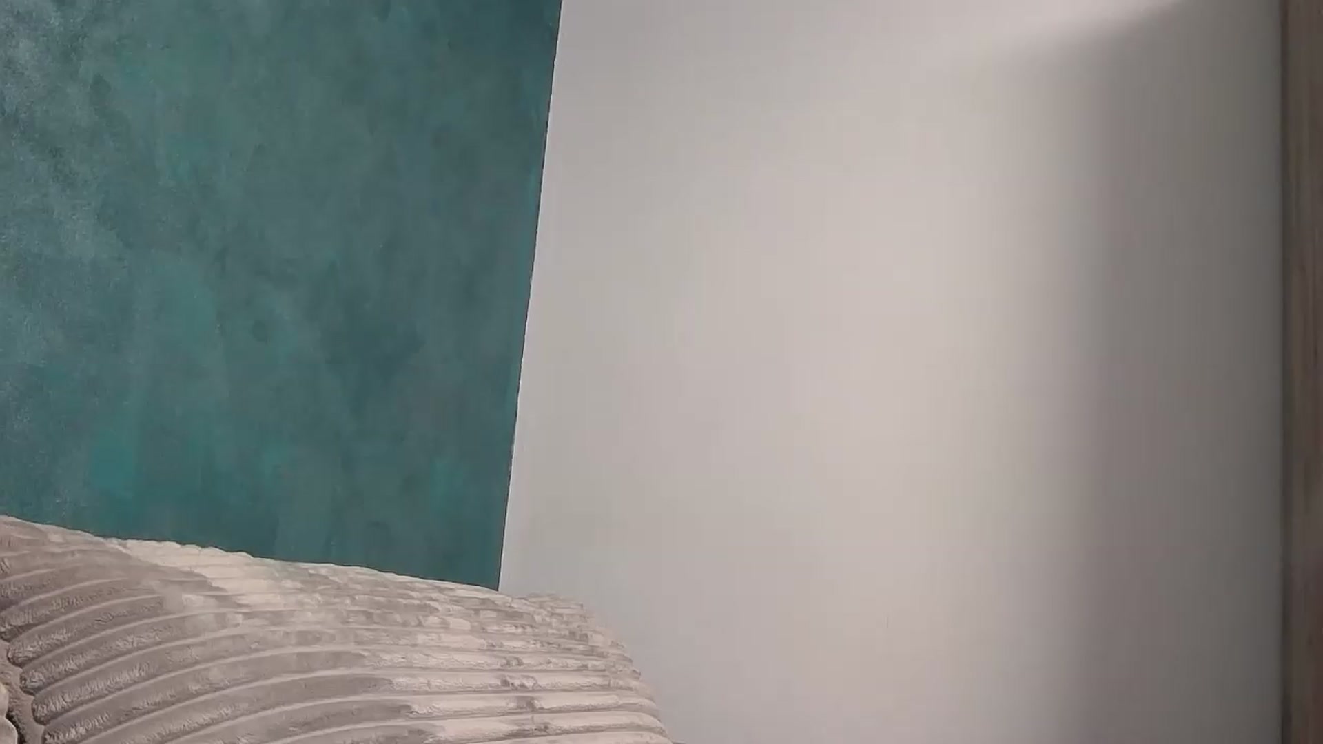Gallery image thumbnail from SweetGirl19's myfreecams stream on, 09/07/2026, 24:44 image 3 of 20