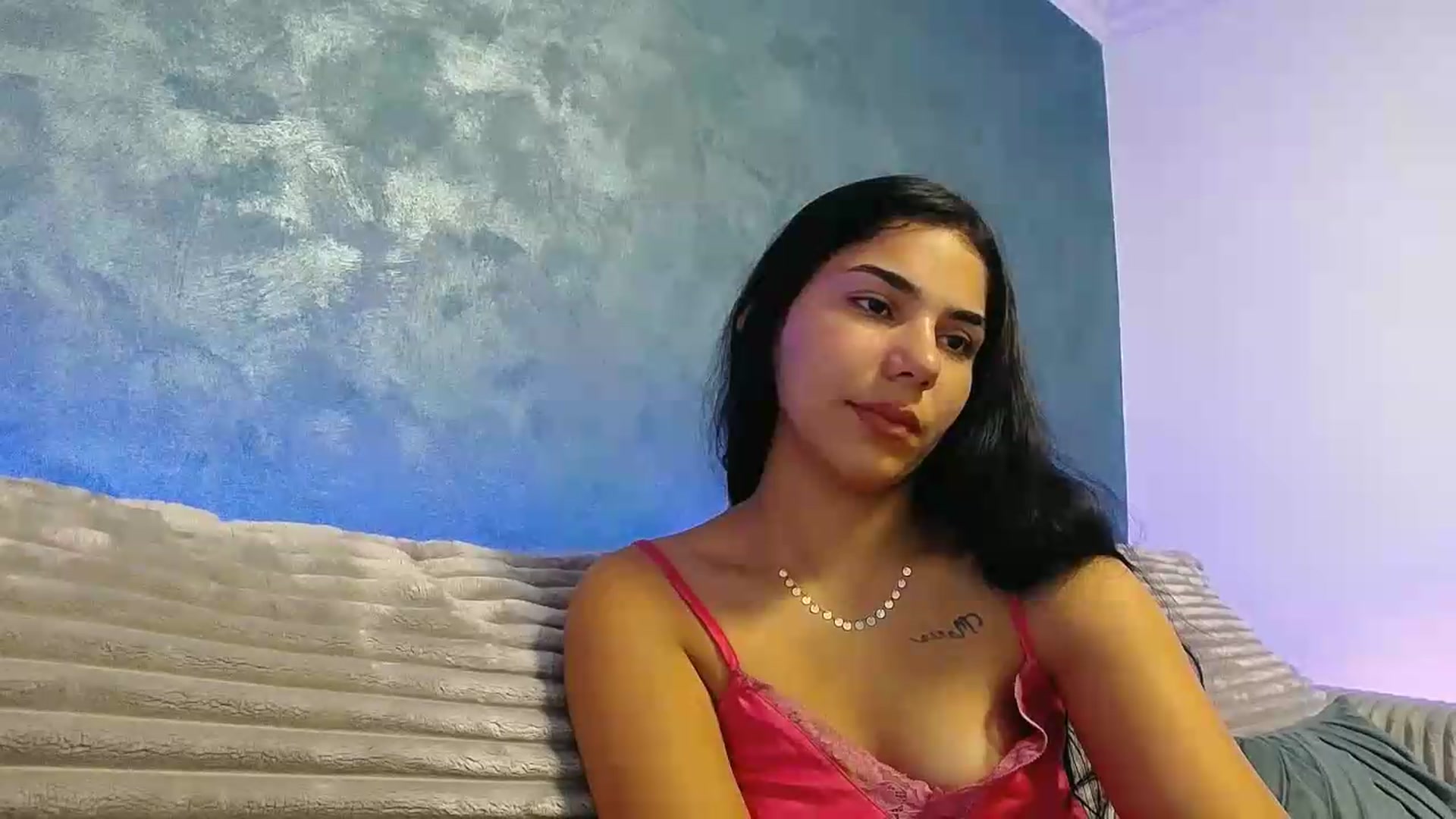 Gallery image thumbnail from SweetGirl19's myfreecams stream on, 09/13/2026, 23:27 image 17 of 20