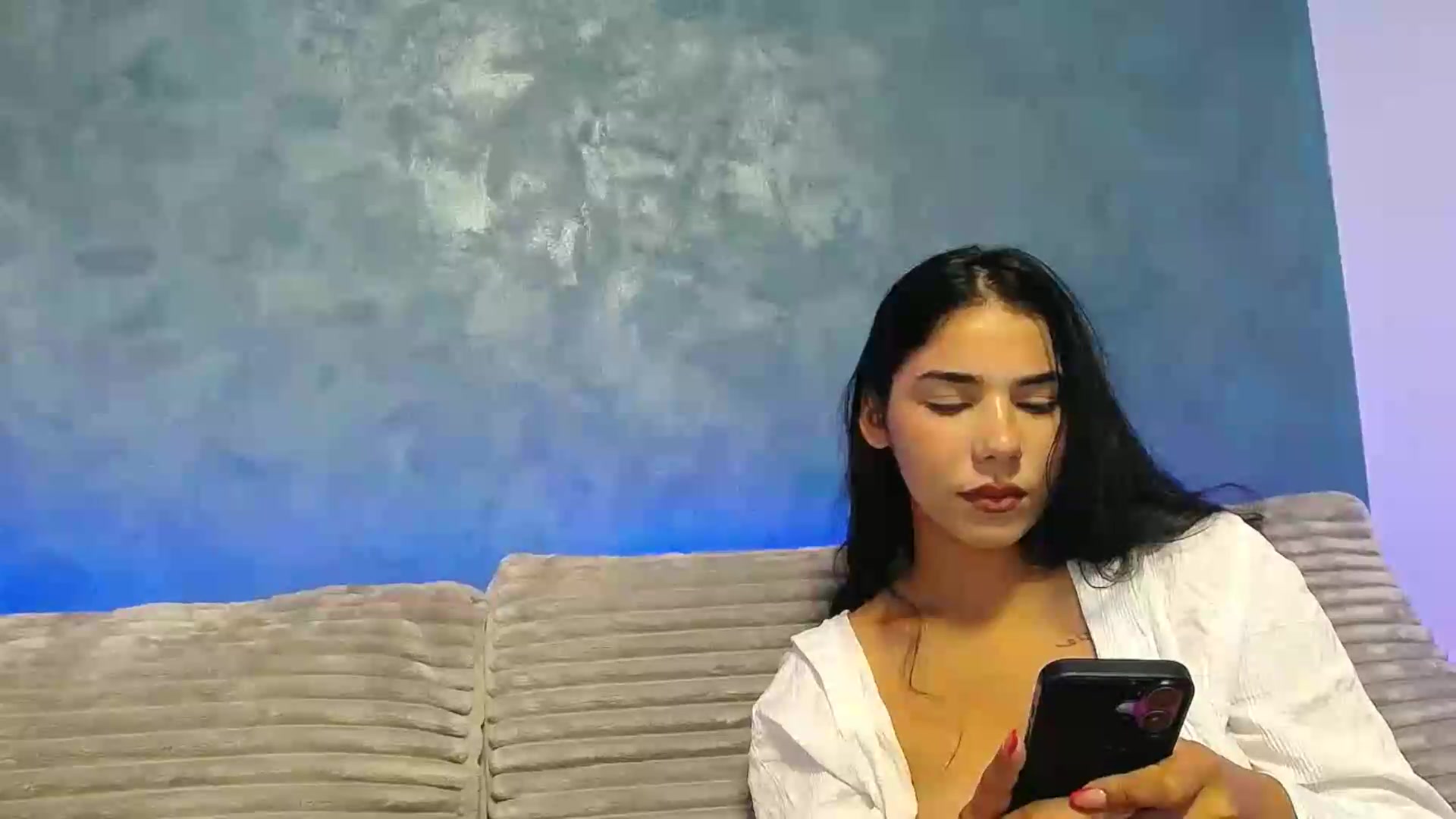 Gallery image thumbnail from SweetGirl19's myfreecams stream on, 09/17/2026, 01:15 image 10 of 20