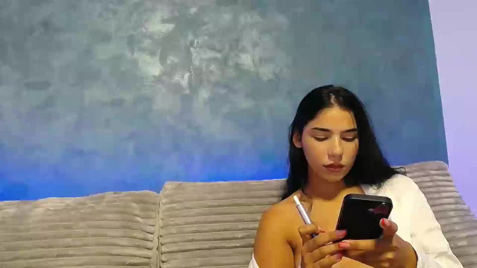 Gallery image thumbnail from SweetGirl19's myfreecams stream on, 09/17/2026, 01:15 image 6 of 20