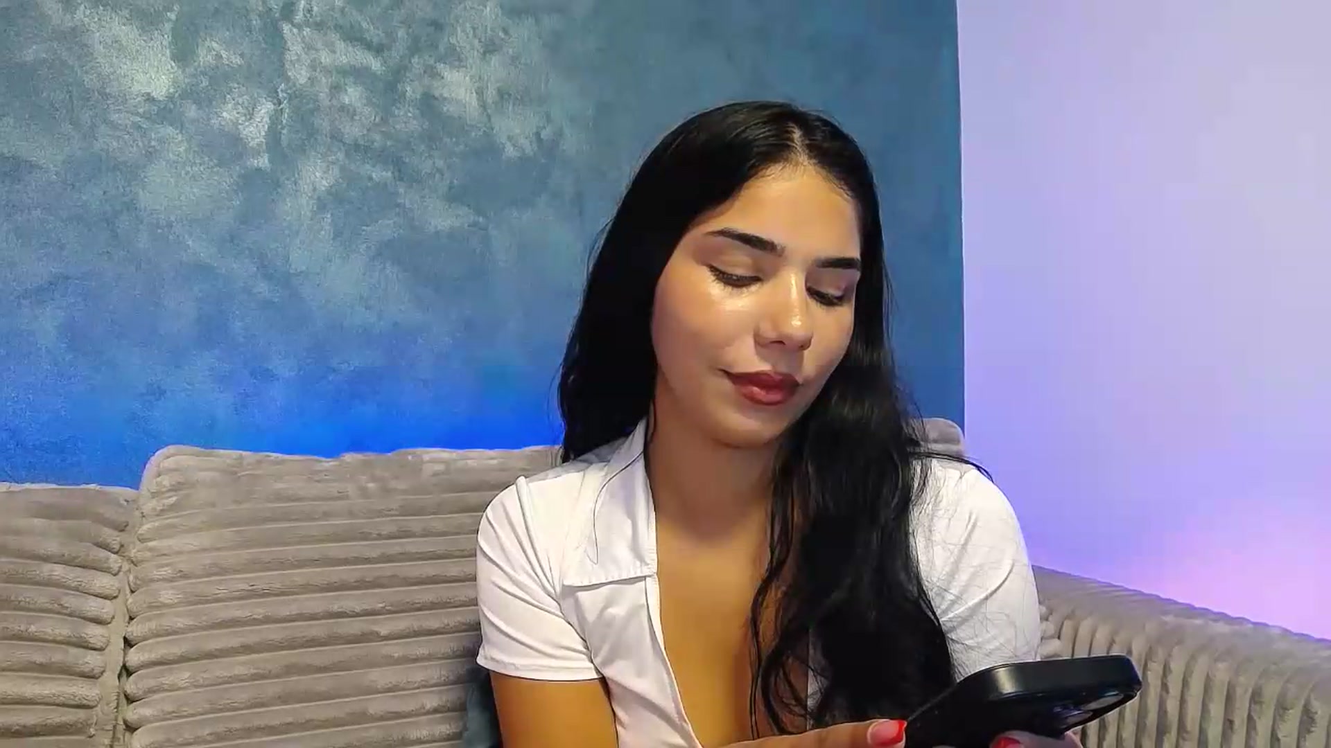 Gallery image thumbnail from SweetGirl19's myfreecams stream on, 09/17/2026, 03:58 image 13 of 20