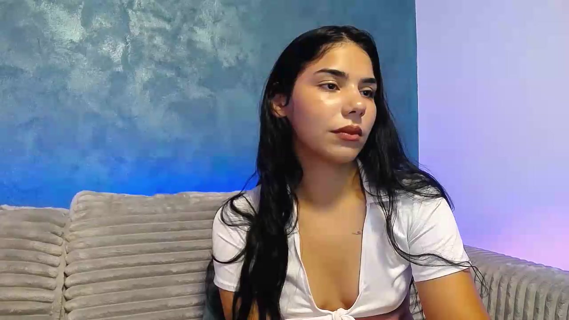 Gallery image thumbnail from SweetGirl19's myfreecams stream on, 09/17/2026, 03:58 image 6 of 20