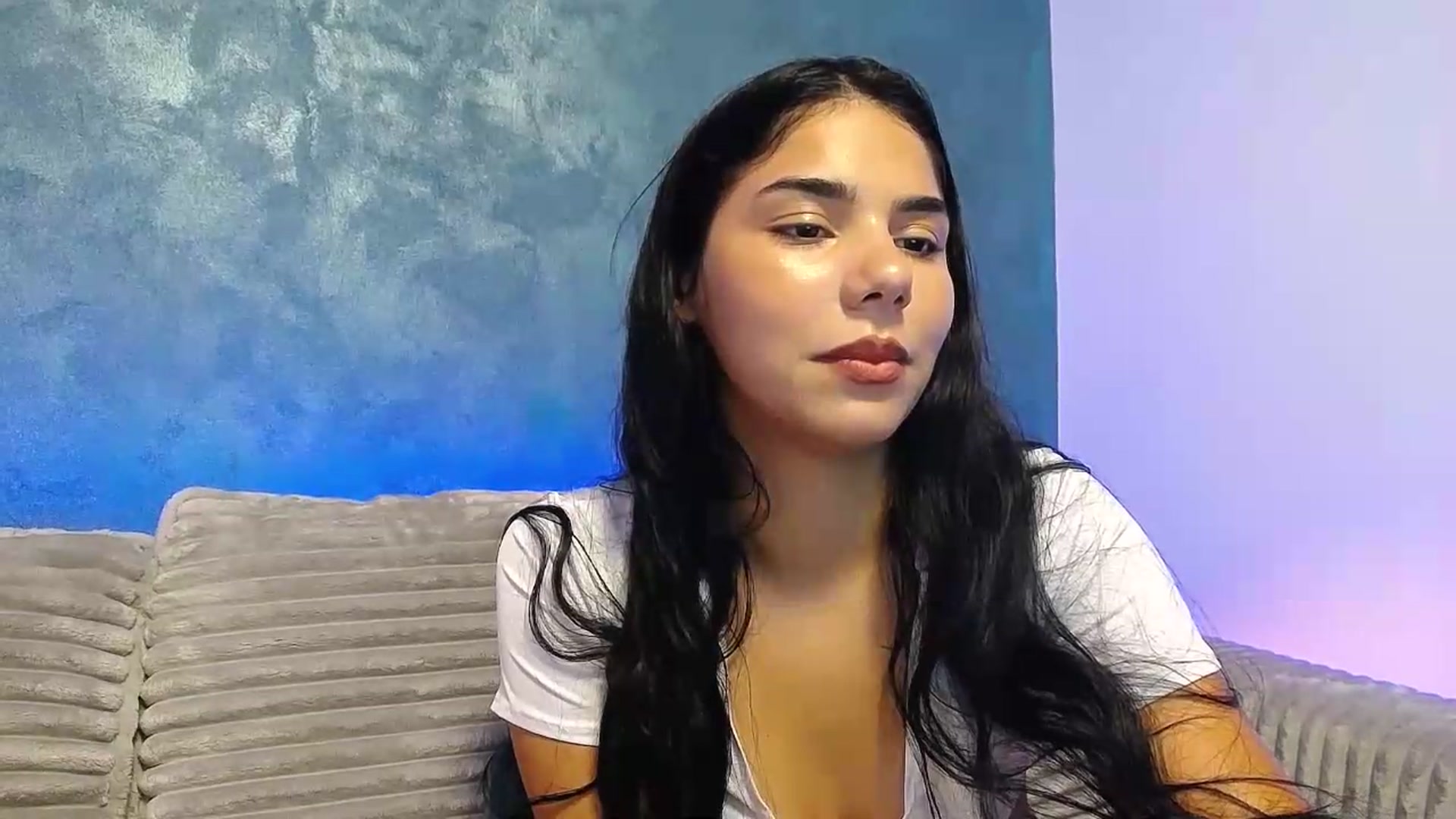 Gallery image thumbnail from SweetGirl19's myfreecams stream on, 09/17/2026, 03:58 image 11 of 20