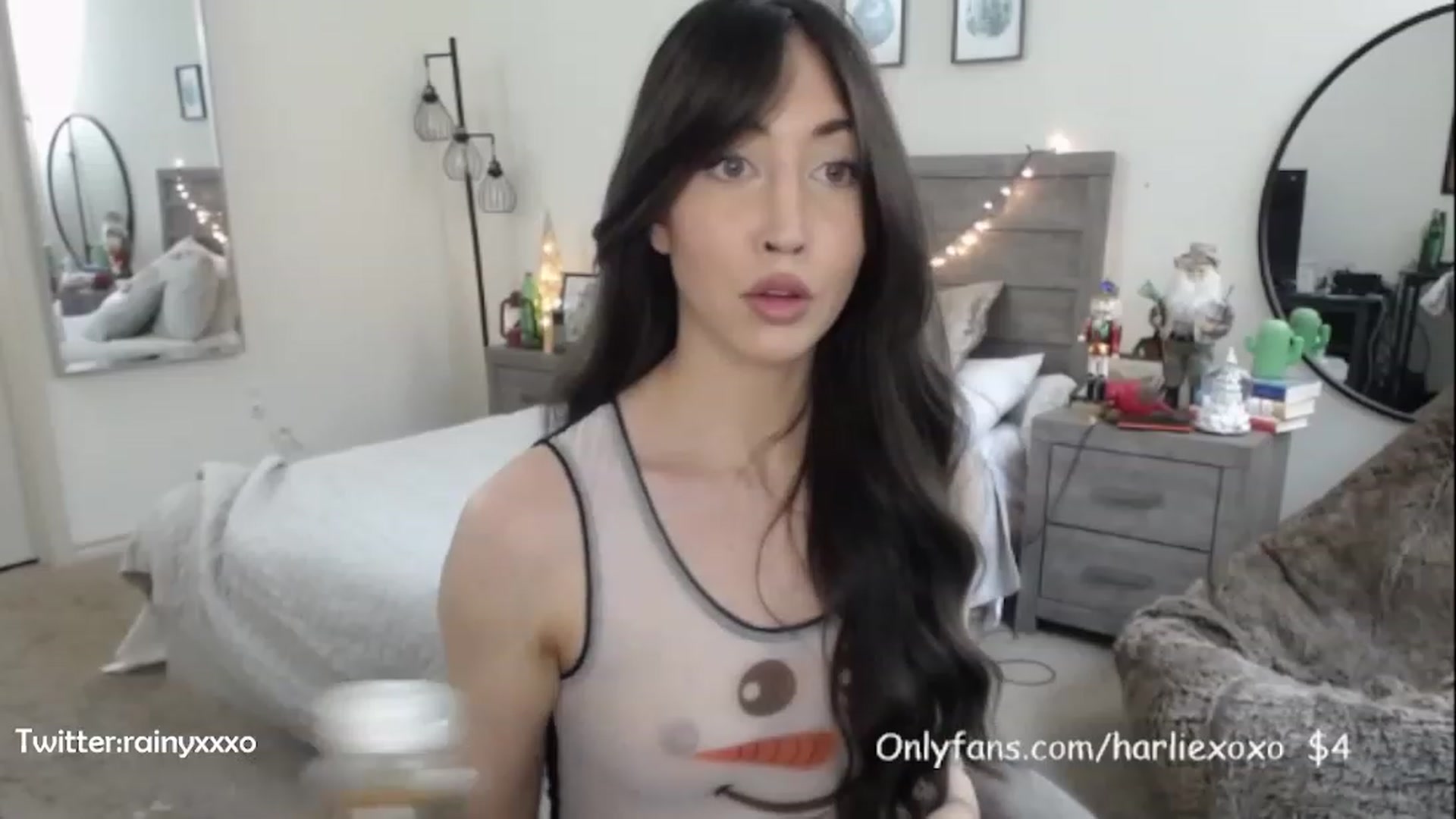 Gallery image thumbnail from SweetHarlie's myfreecams stream on, 12/03/2022, 22:10 image 8 of 20