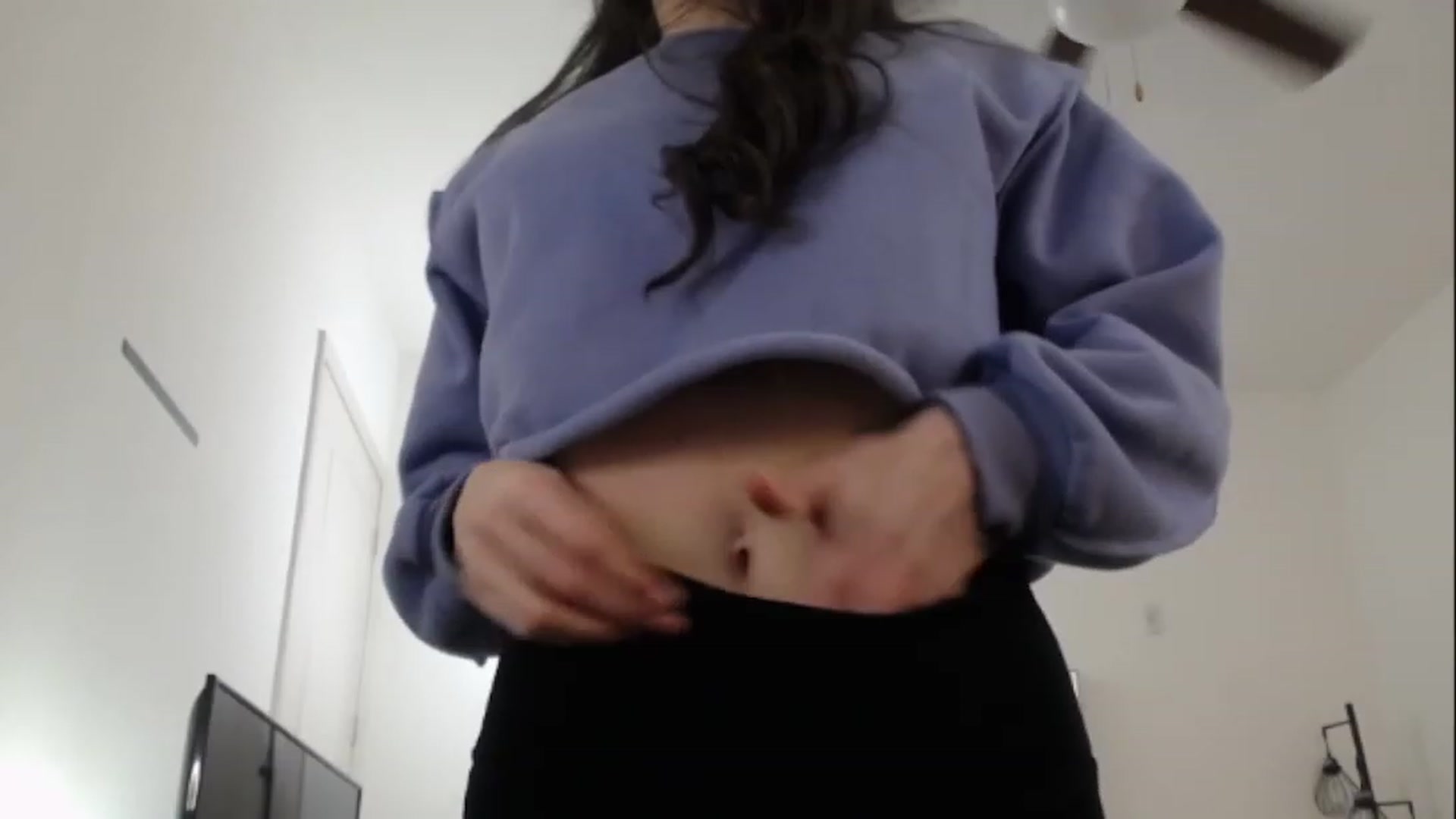 Gallery image thumbnail from SweetHarlie's myfreecams stream on, 01/05/2023, 23:37 image 17 of 20