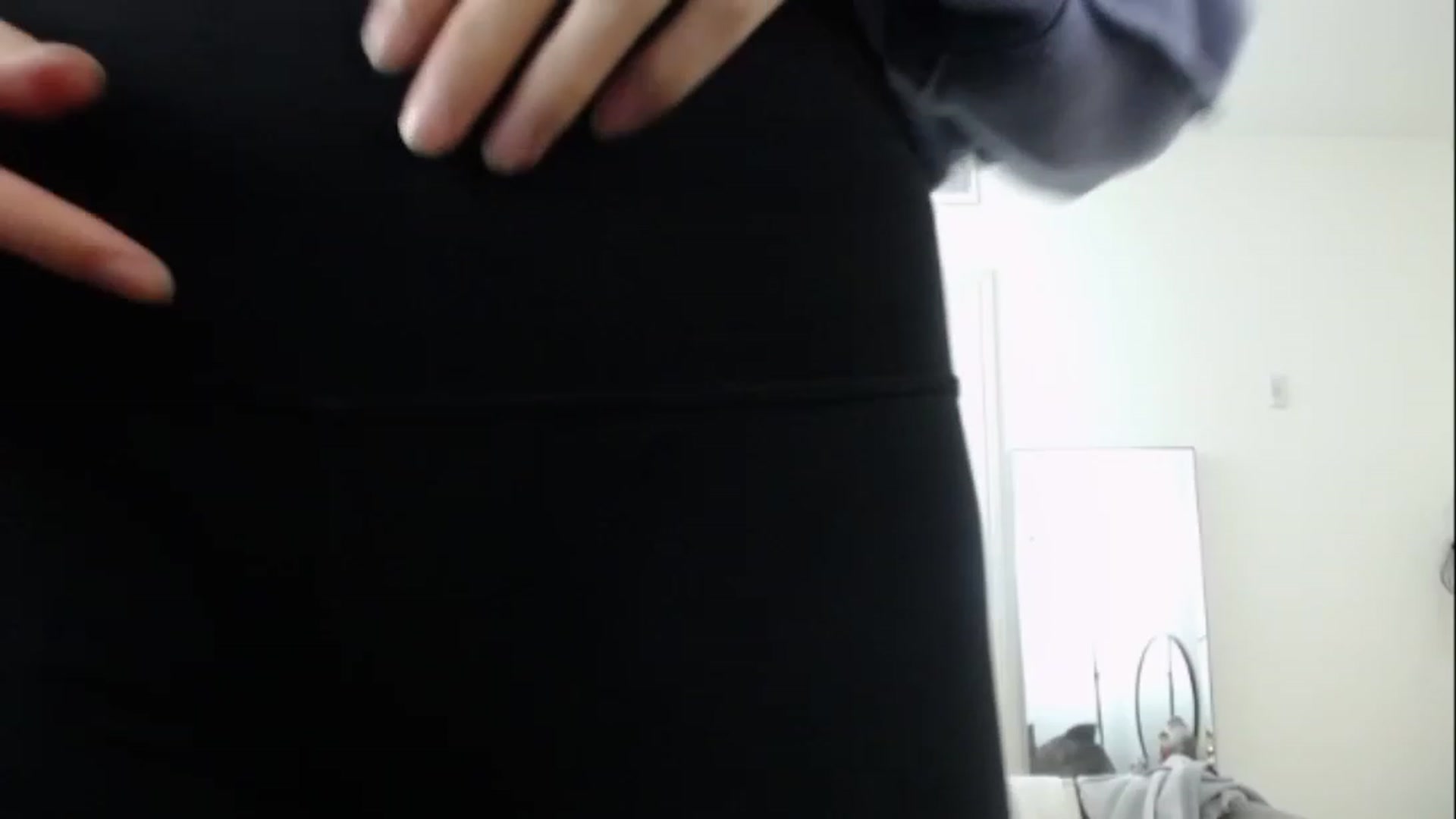 Gallery image thumbnail from SweetHarlie's myfreecams stream on, 01/05/2023, 23:37 image 18 of 20