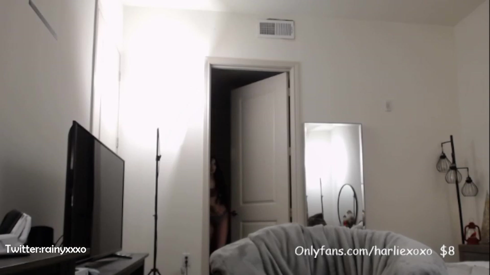 Gallery image thumbnail from SweetHarlie's myfreecams stream on, 01/25/2023, 22:24 image 20 of 20