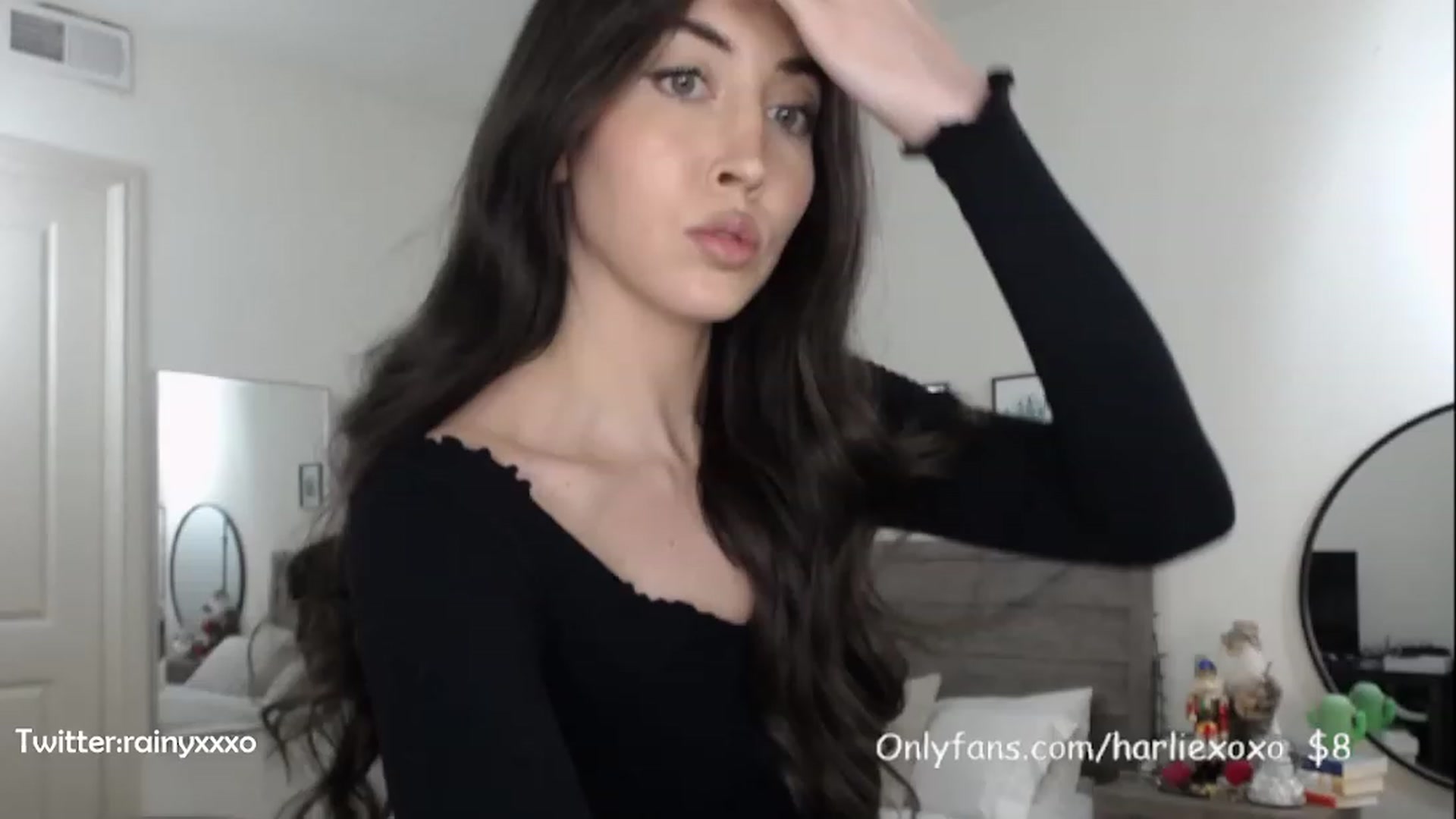 Gallery image thumbnail from SweetHarlie's myfreecams stream on, 01/30/2023, 20:45 image 14 of 20