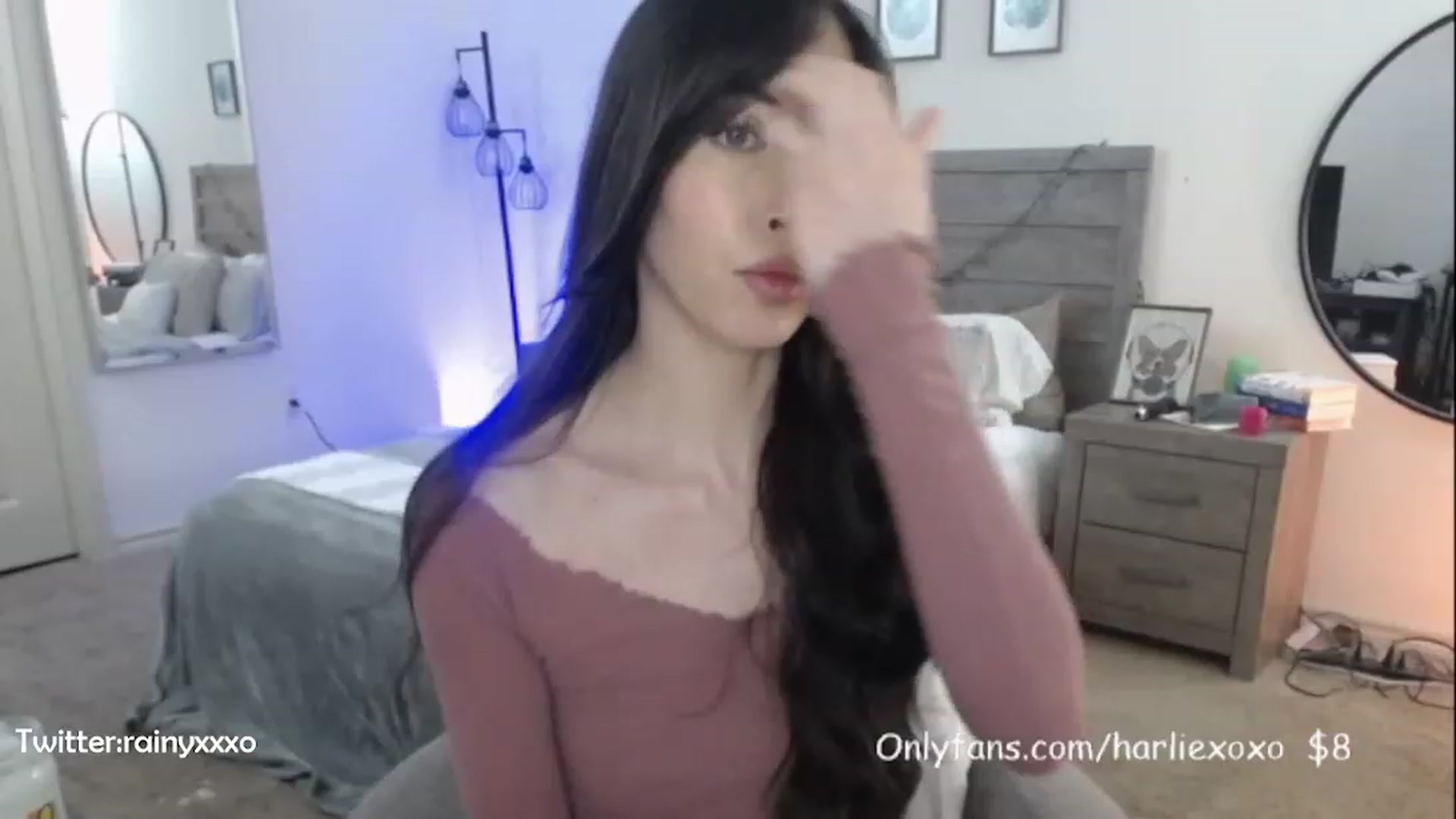 Gallery image thumbnail from SweetHarlie's myfreecams stream on, 02/24/2023, 23:23 image 7 of 20