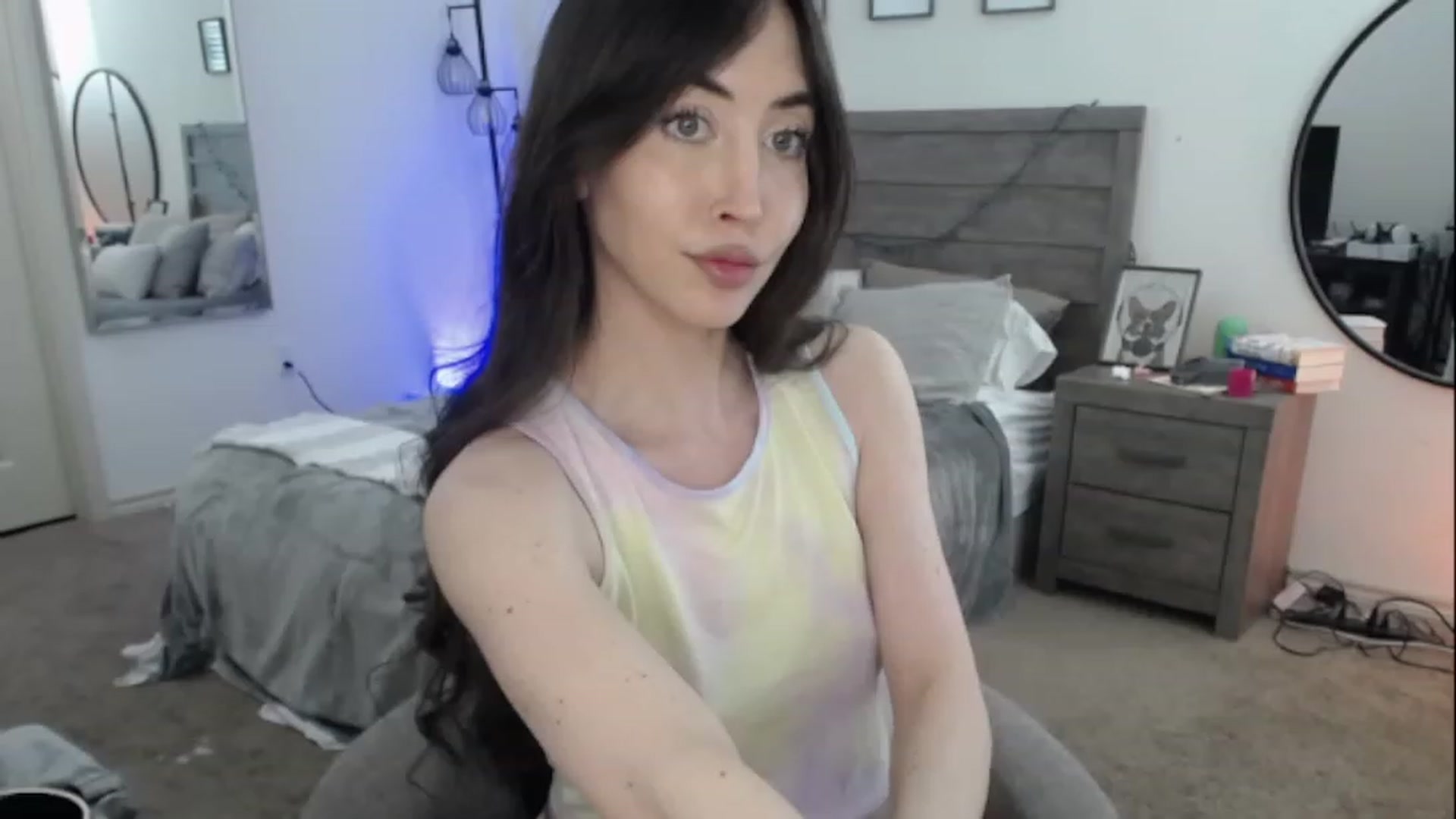 Gallery image thumbnail from SweetHarlie's myfreecams stream on, 02/27/2023, 23:02 image 4 of 20