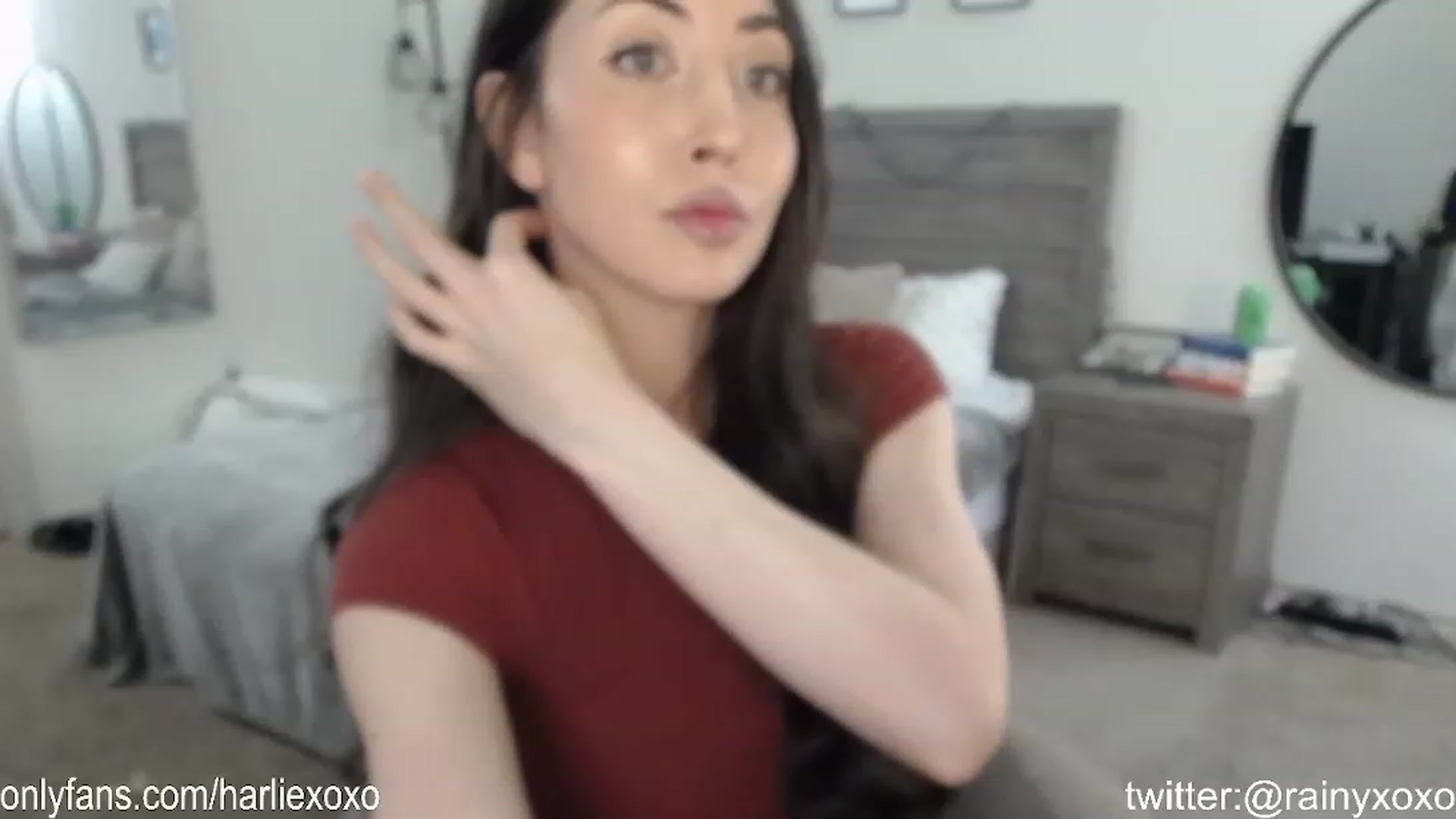 Gallery image thumbnail from SweetHarlie's myfreecams stream on, 05/07/2023, 17:18 image 7 of 20