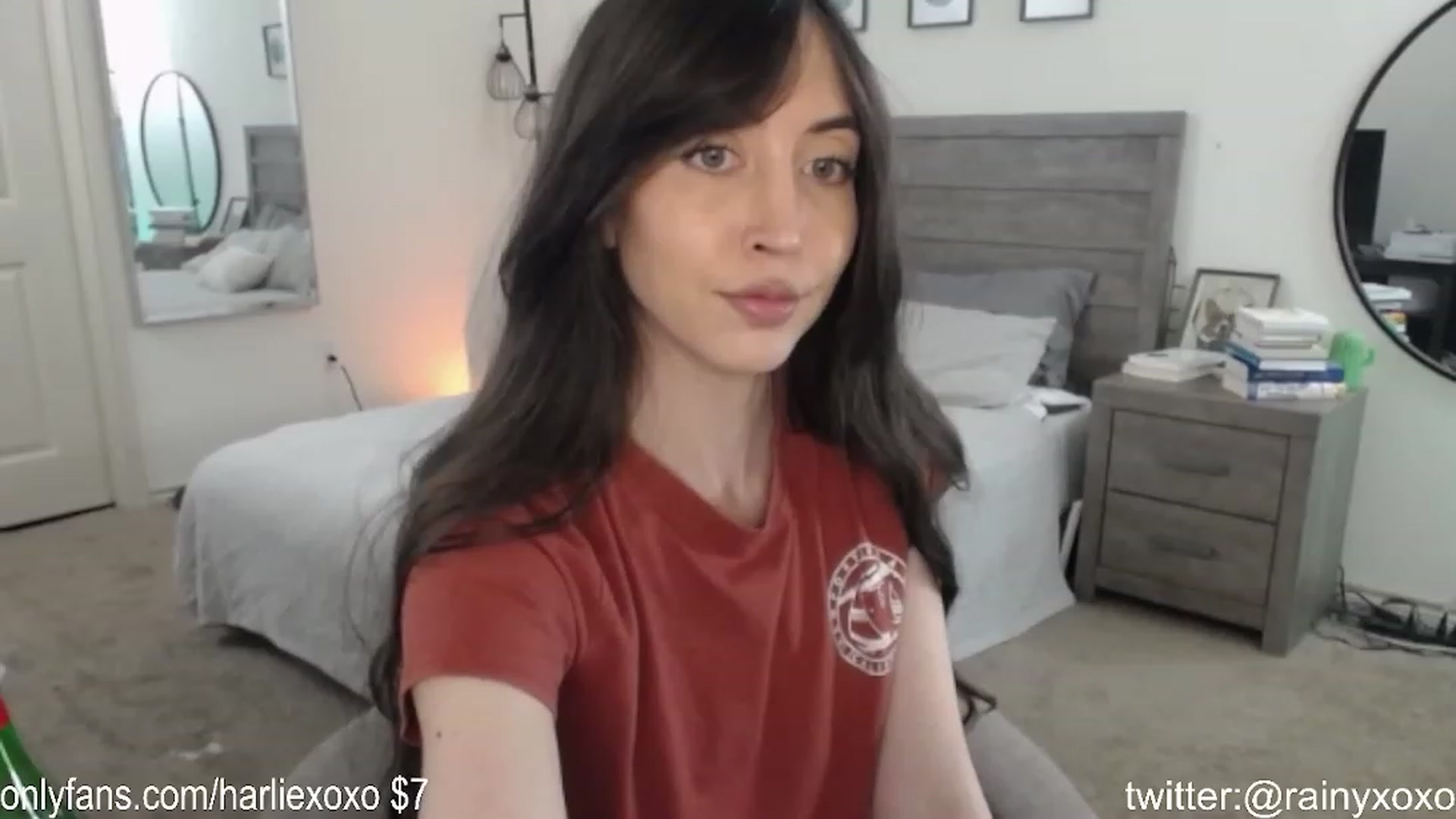 Gallery image thumbnail from SweetHarlie's myfreecams stream on, 10/25/2023, 23:11 image 19 of 20