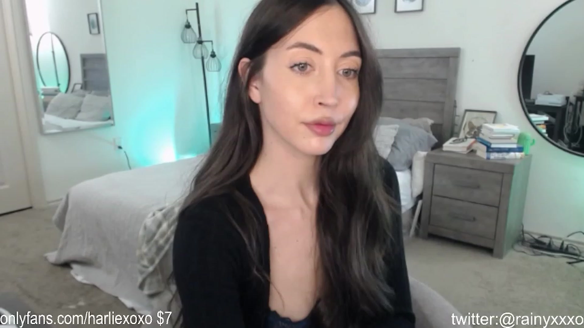 Gallery image thumbnail from SweetHarlie's myfreecams stream on, 11/02/2023, 23:37 image 12 of 20
