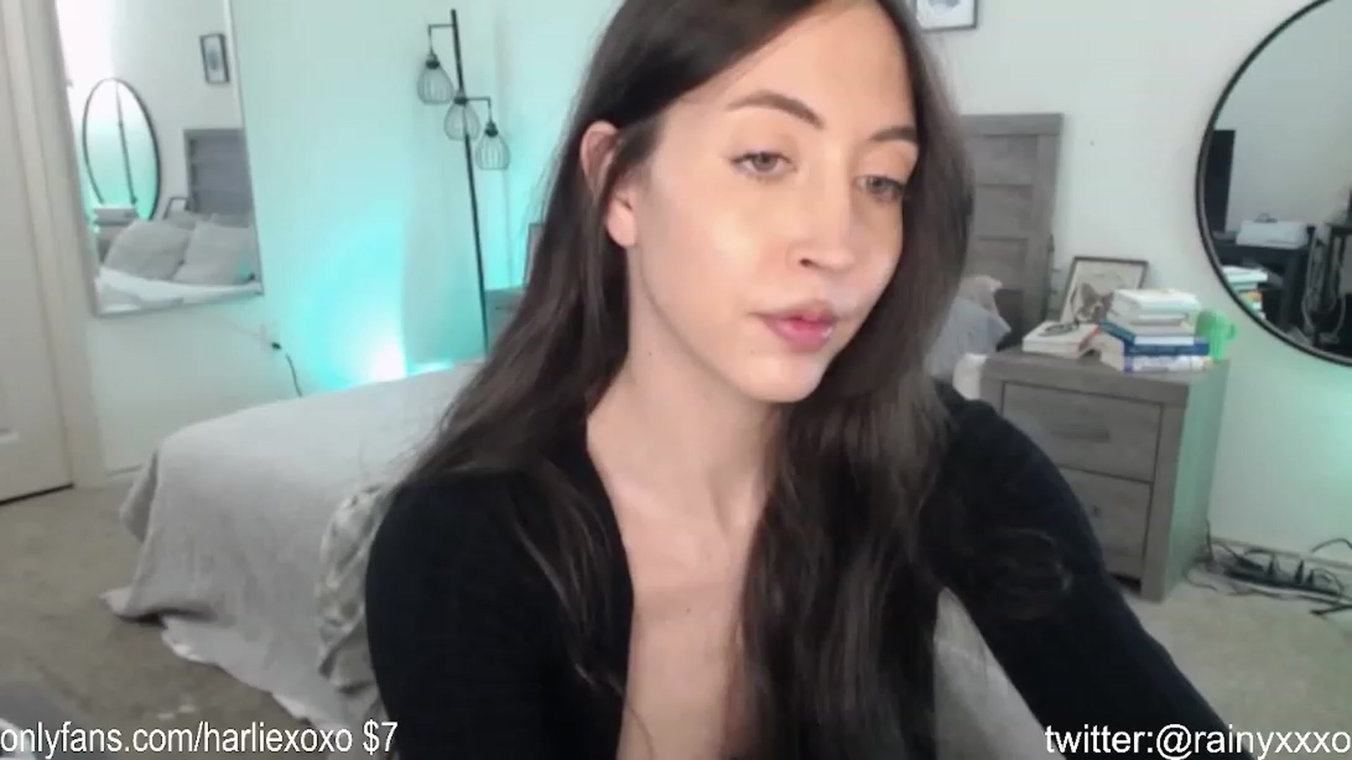 Gallery image thumbnail from SweetHarlie's myfreecams stream on, 11/02/2023, 23:37 image 13 of 20