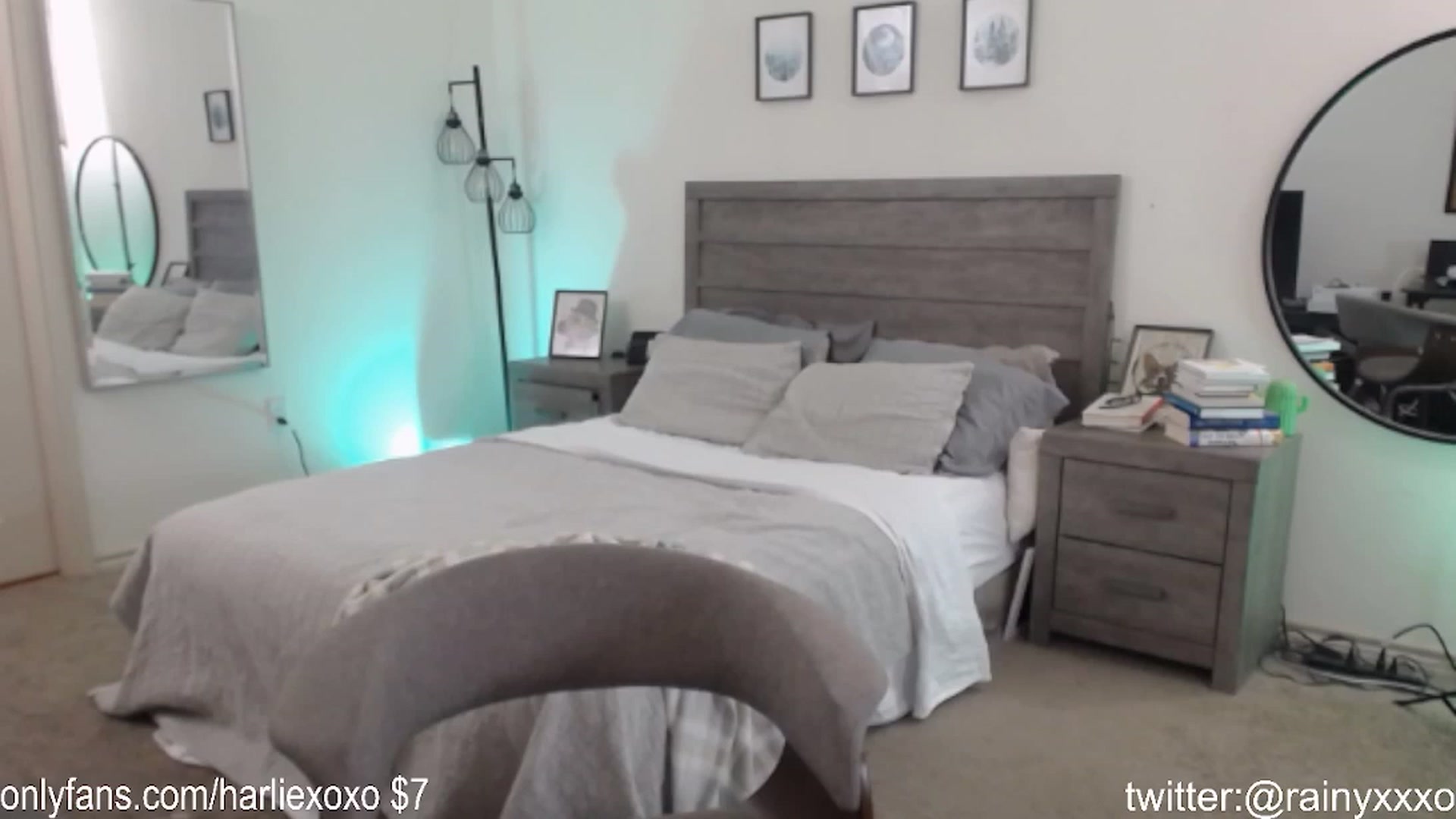 Gallery image thumbnail from SweetHarlie's myfreecams stream on, 11/02/2023, 23:37 image 18 of 20
