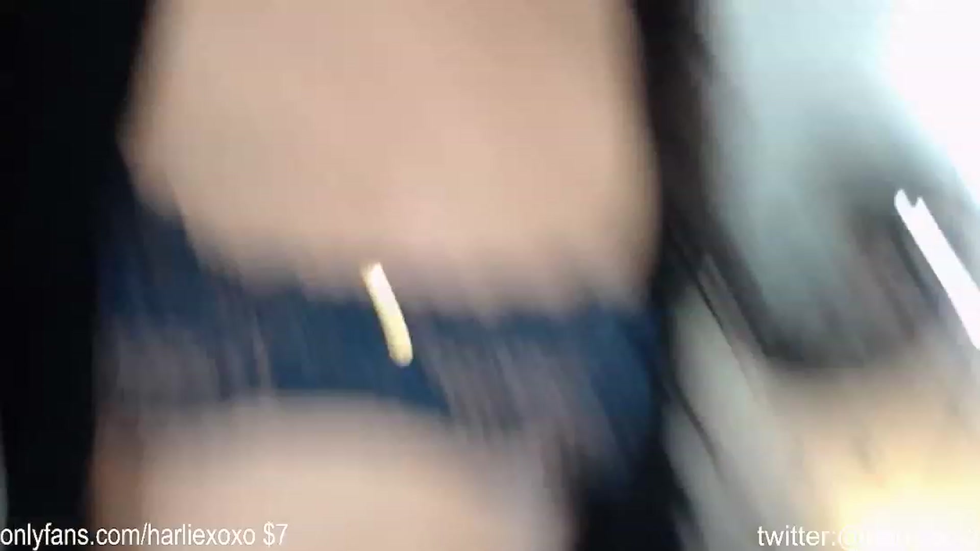 Gallery image thumbnail from SweetHarlie's myfreecams stream on, 11/02/2023, 23:37 image 1 of 20