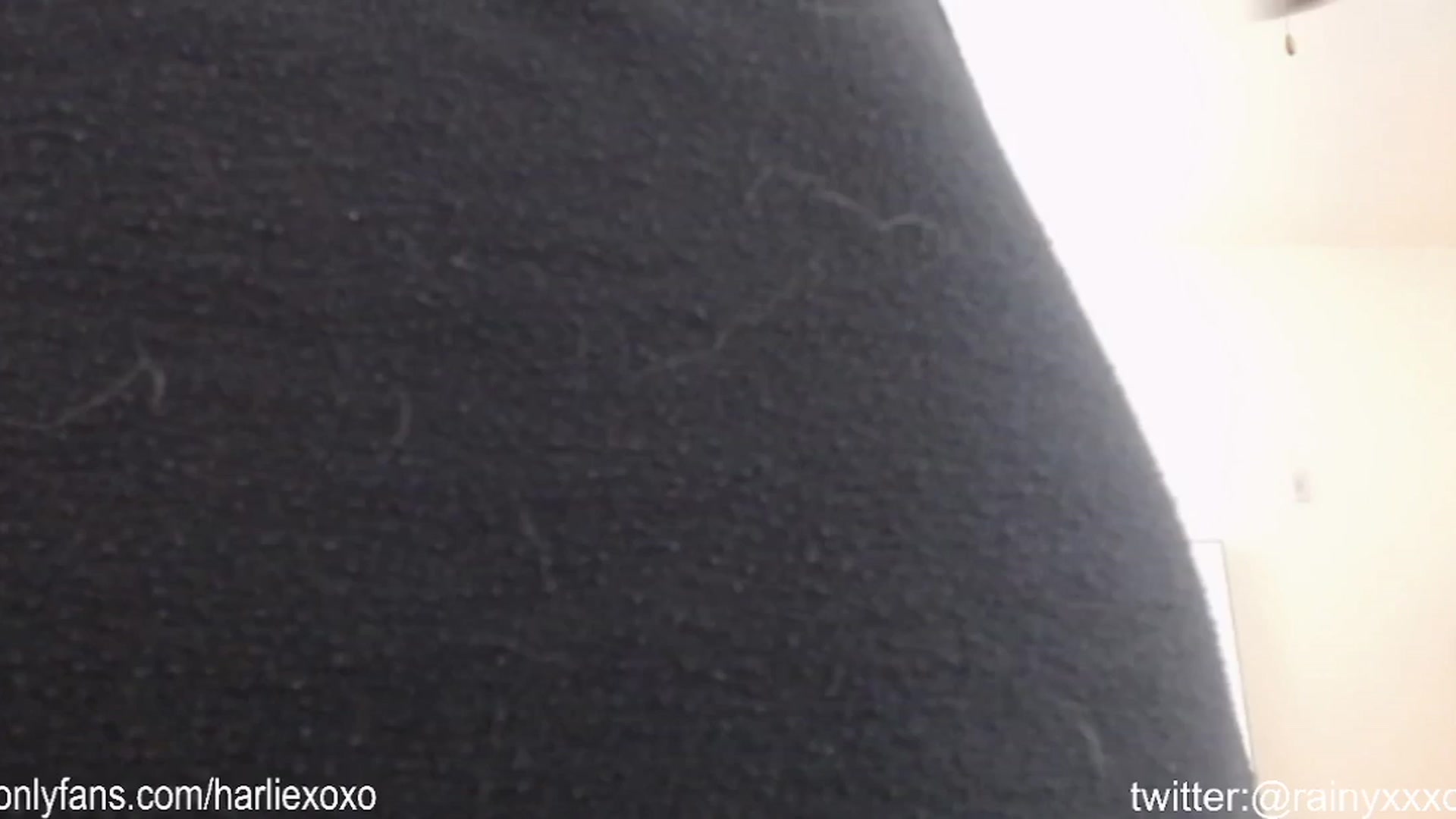 Gallery image thumbnail from SweetHarlie's myfreecams stream on, 03/25/2024, 19:07 image 3 of 20