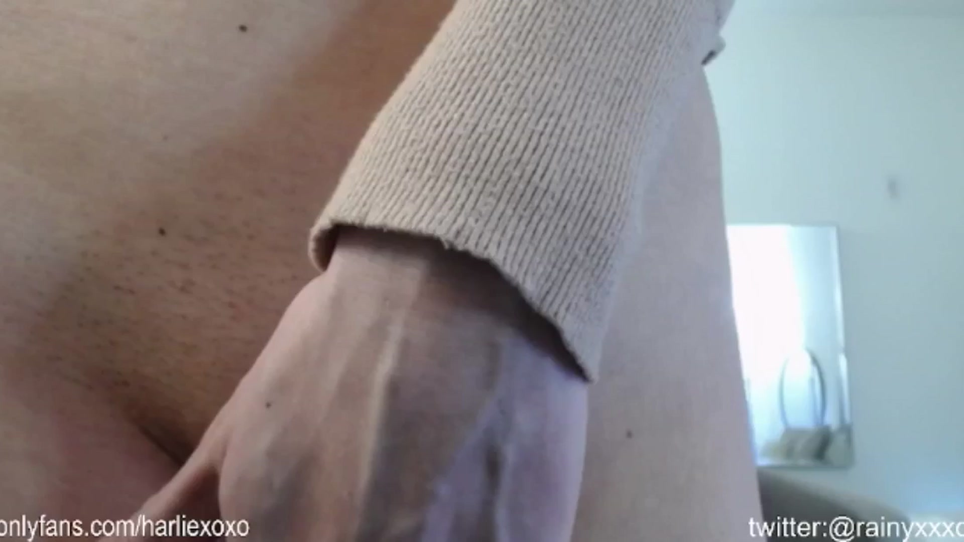 Gallery image thumbnail from SweetHarlie's myfreecams stream on, 06/04/2024, 23:14 image 7 of 20