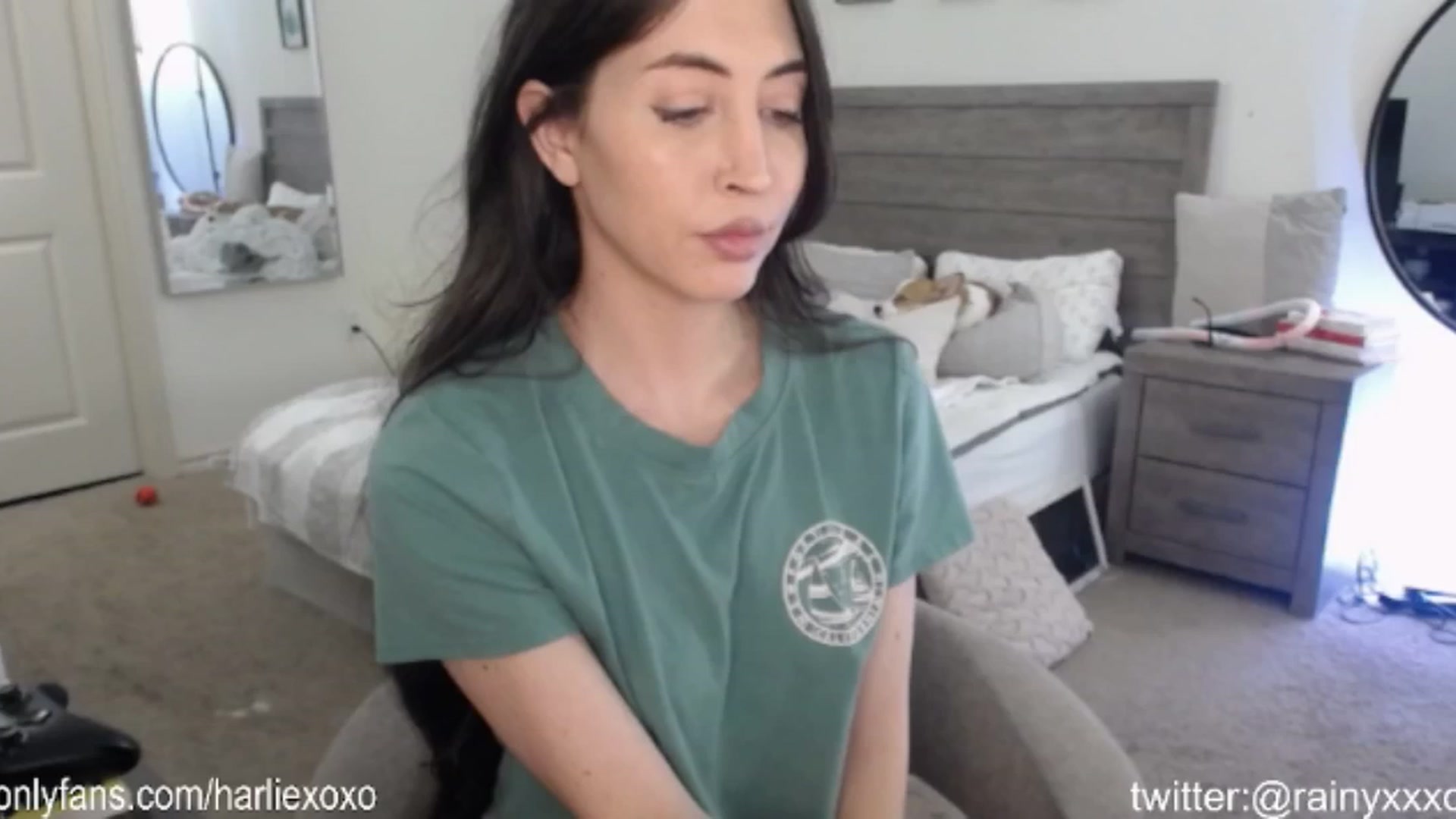 Gallery image thumbnail from SweetHarlie's myfreecams stream on, 06/12/2024, 23:14 image 13 of 20