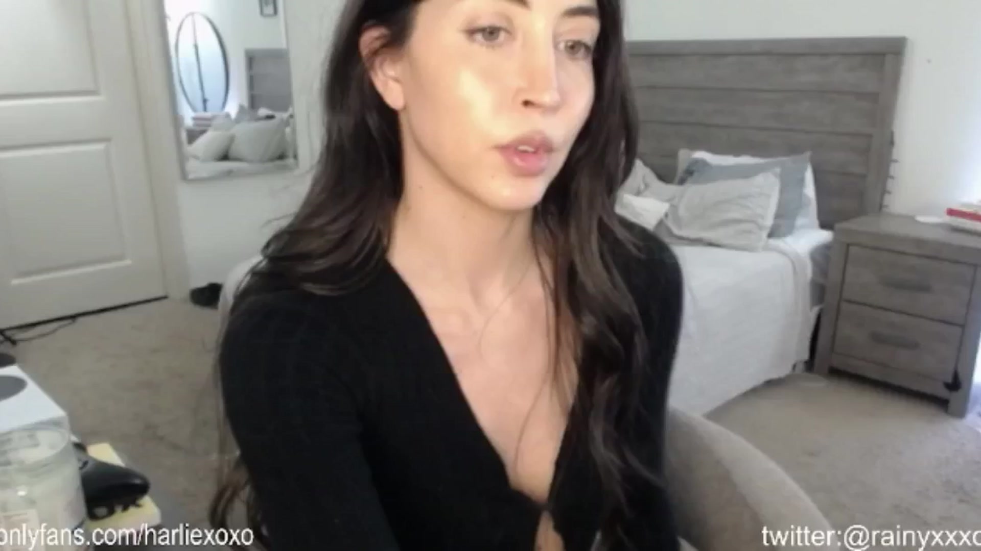 Gallery image thumbnail from SweetHarlie's myfreecams stream on, 07/02/2024, 24:28 image 13 of 20
