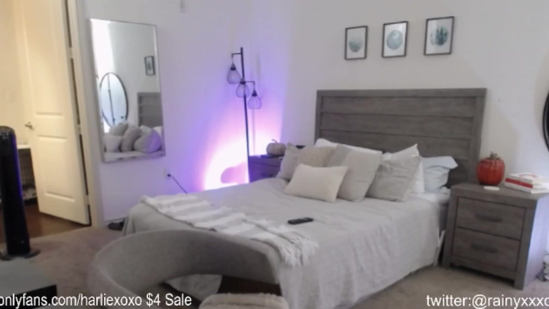 Gallery image thumbnail from SweetHarlie's myfreecams stream on, 09/11/2024, 22:26 image 12 of 20
