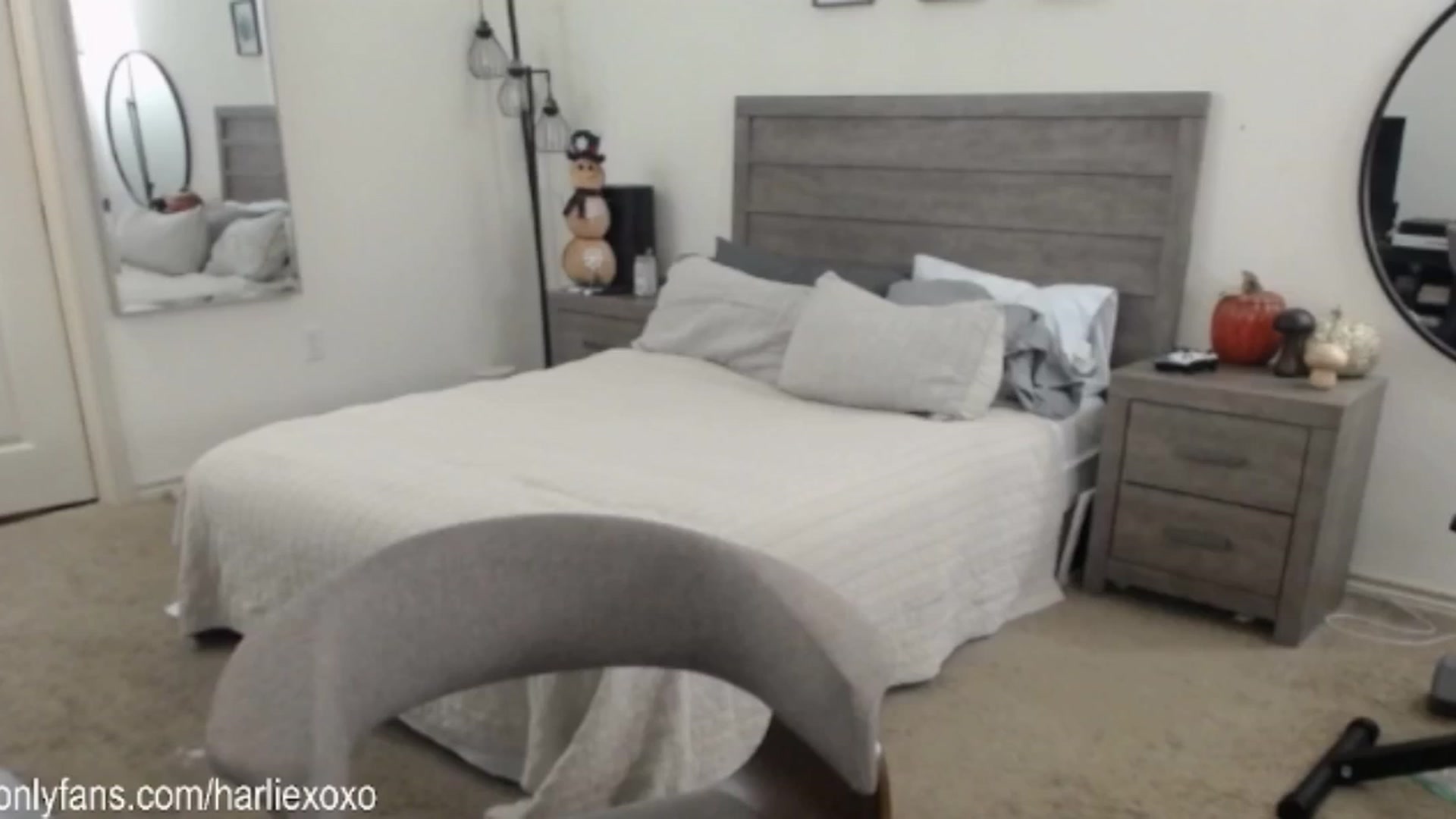 Gallery image thumbnail from SweetHarlie's myfreecams stream on, 12/12/2024, 01:02 image 3 of 20