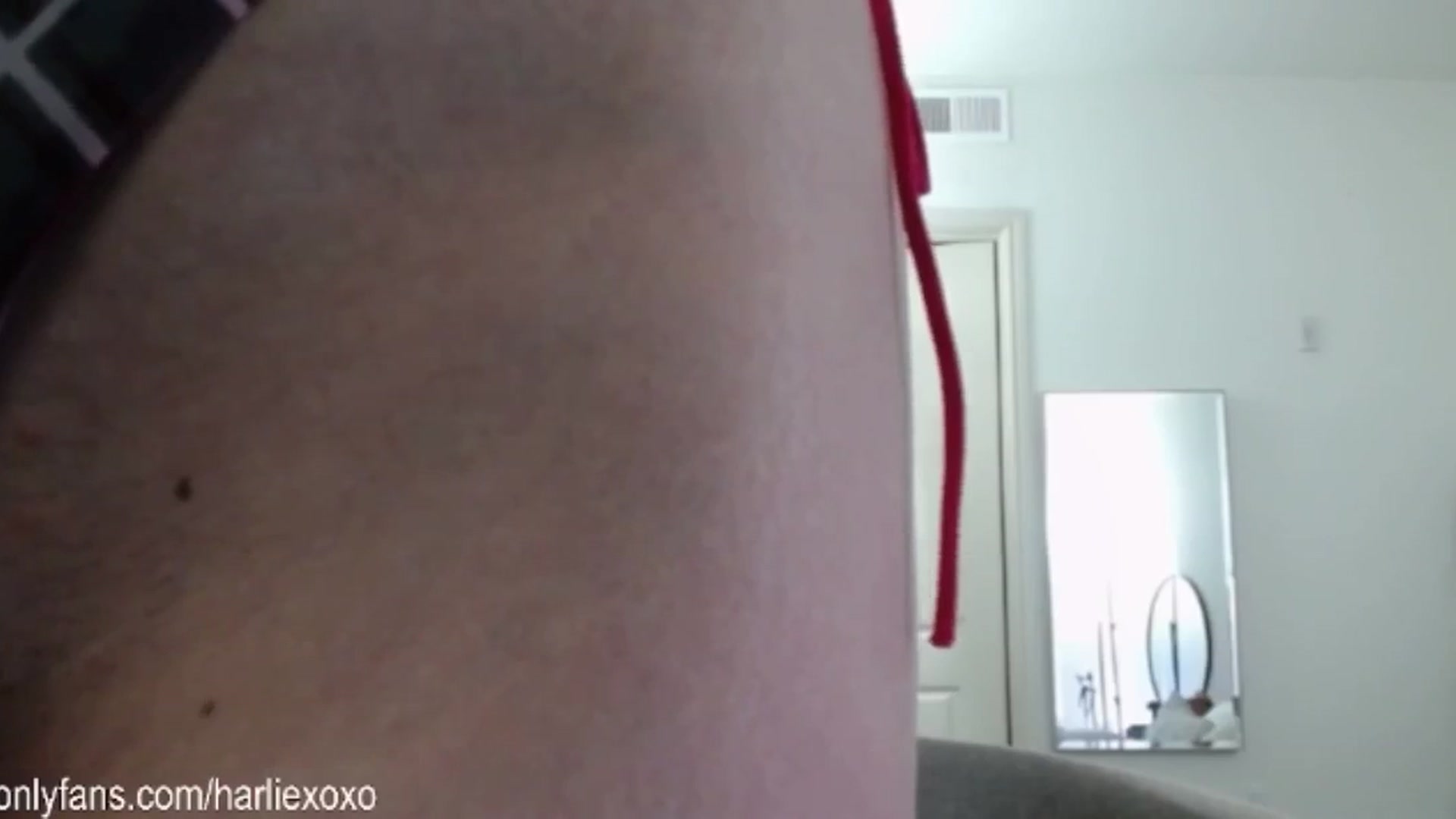 Gallery image thumbnail from SweetHarlie's myfreecams stream on, 12/20/2024, 22:03 image 20 of 20