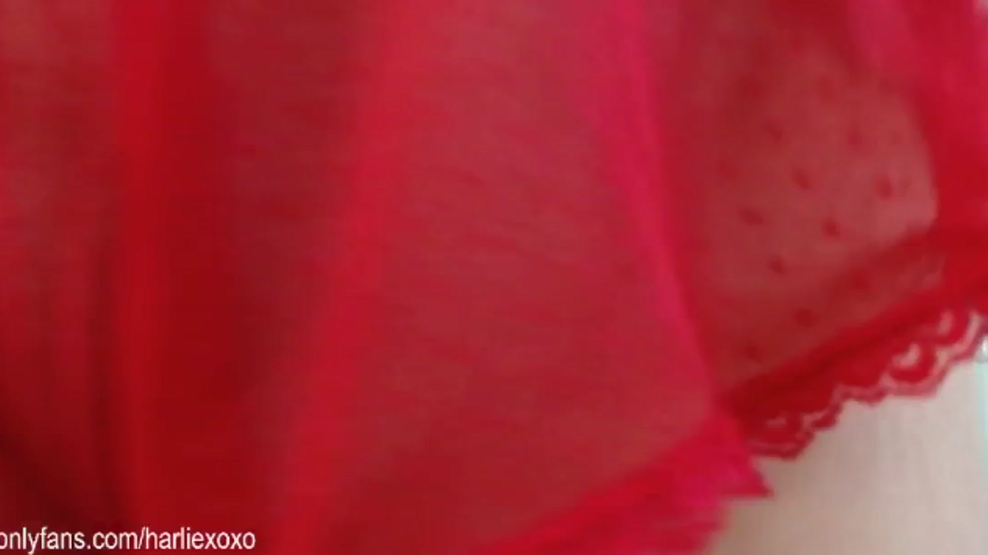 Gallery image thumbnail from SweetHarlie's myfreecams stream on, 02/01/2025, 19:54 image 16 of 20