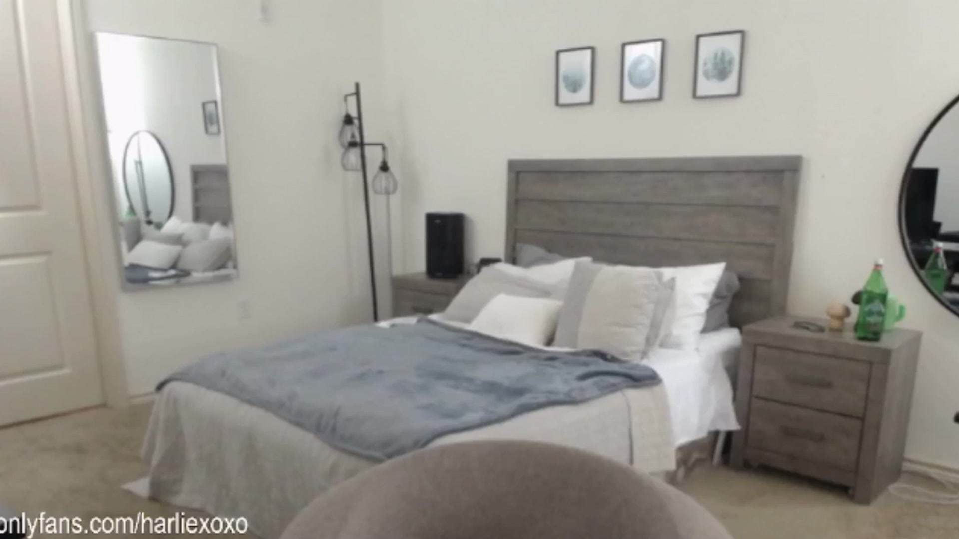 Gallery image thumbnail from SweetHarlie's myfreecams stream on, 02/01/2025, 21:00 image 10 of 20