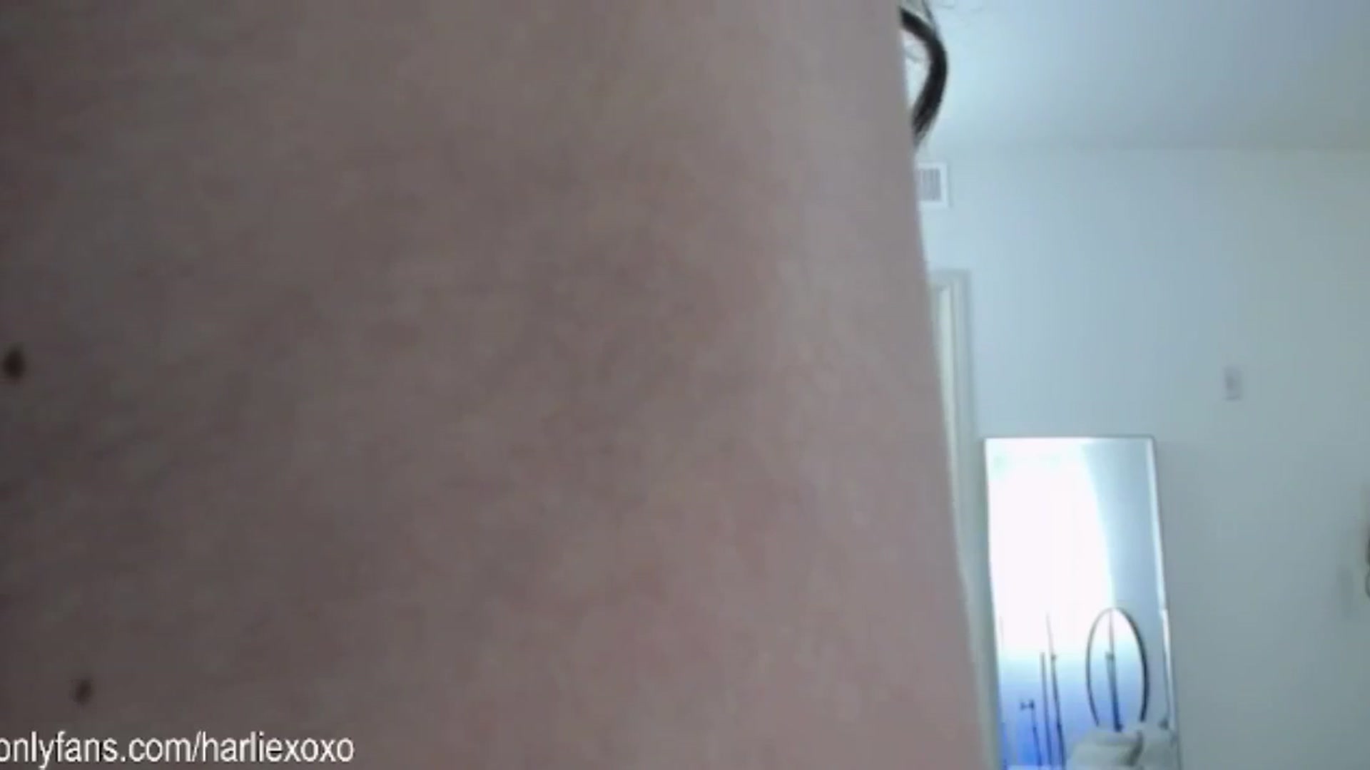 Gallery image thumbnail from SweetHarlie's myfreecams stream on, 02/06/2025, 23:18 image 19 of 20