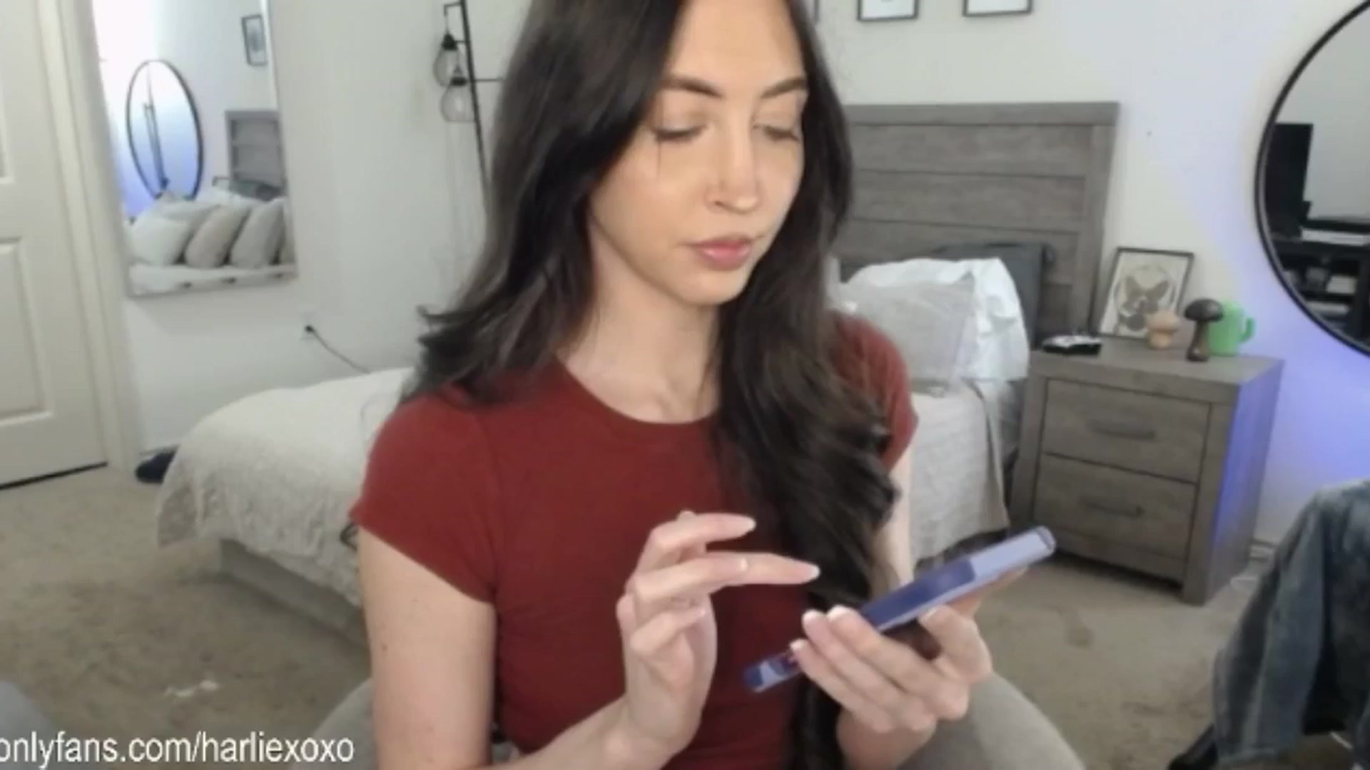 Gallery image thumbnail from SweetHarlie's myfreecams stream on, 03/06/2025, 21:22 image 2 of 20