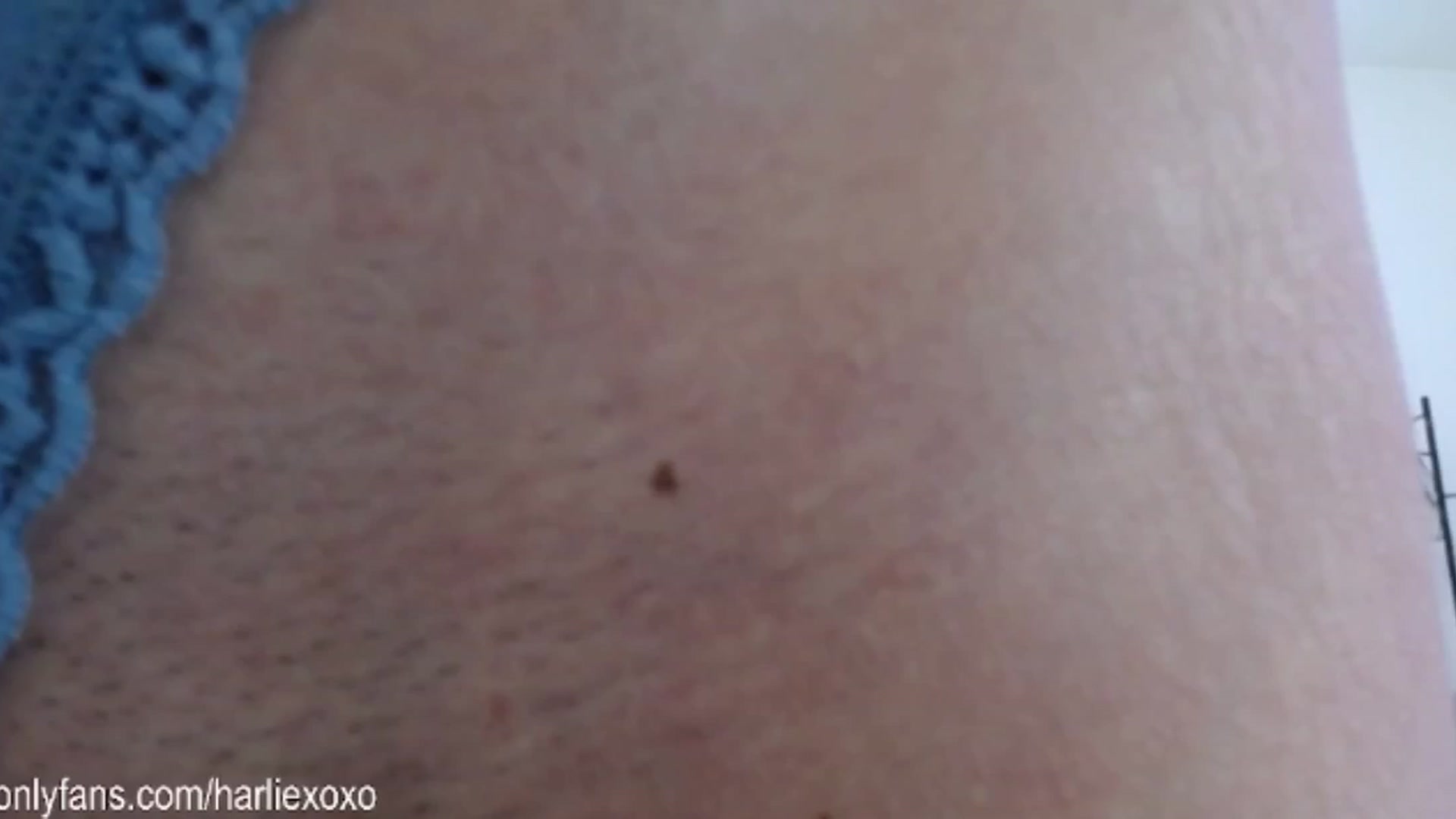 Gallery image thumbnail from SweetHarlie's myfreecams stream on, 03/07/2025, 20:17 image 15 of 20
