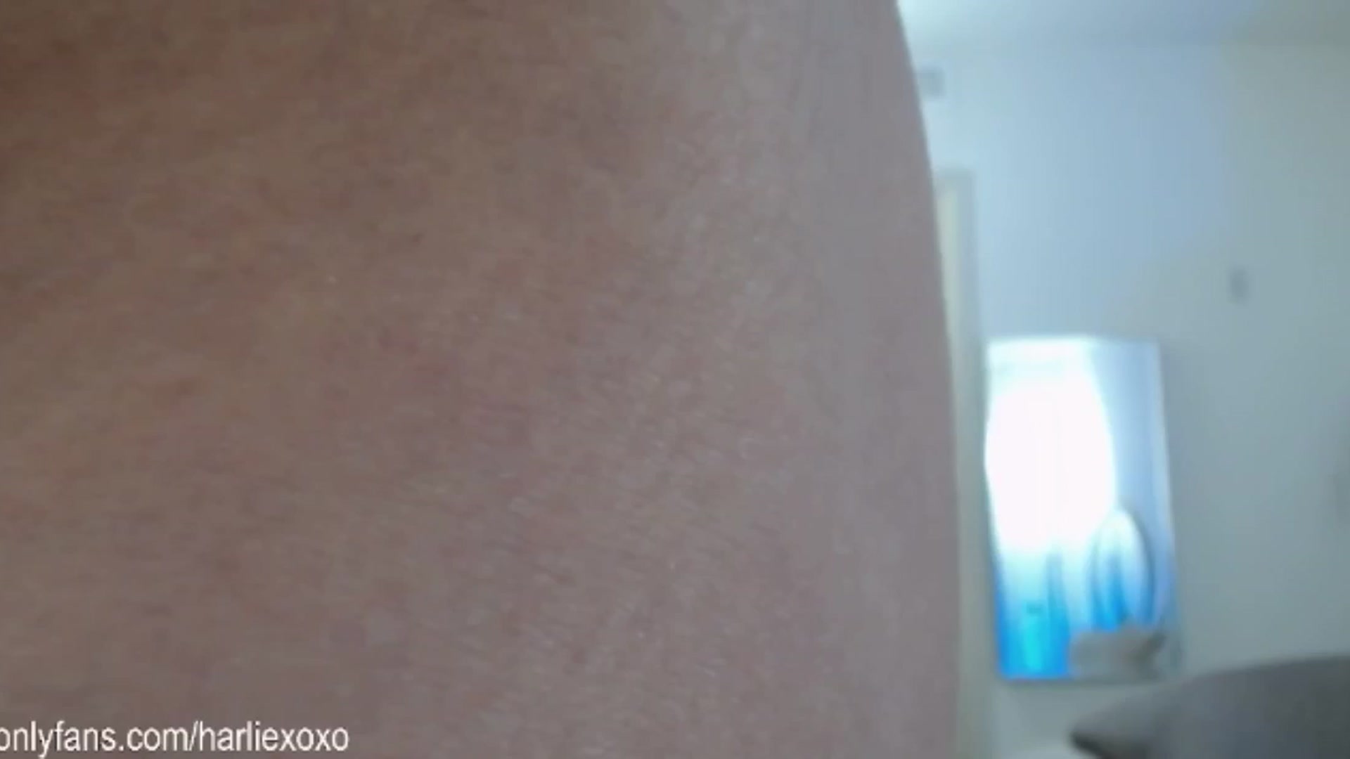 Gallery image thumbnail from SweetHarlie's myfreecams stream on, 03/07/2025, 20:17 image 10 of 20