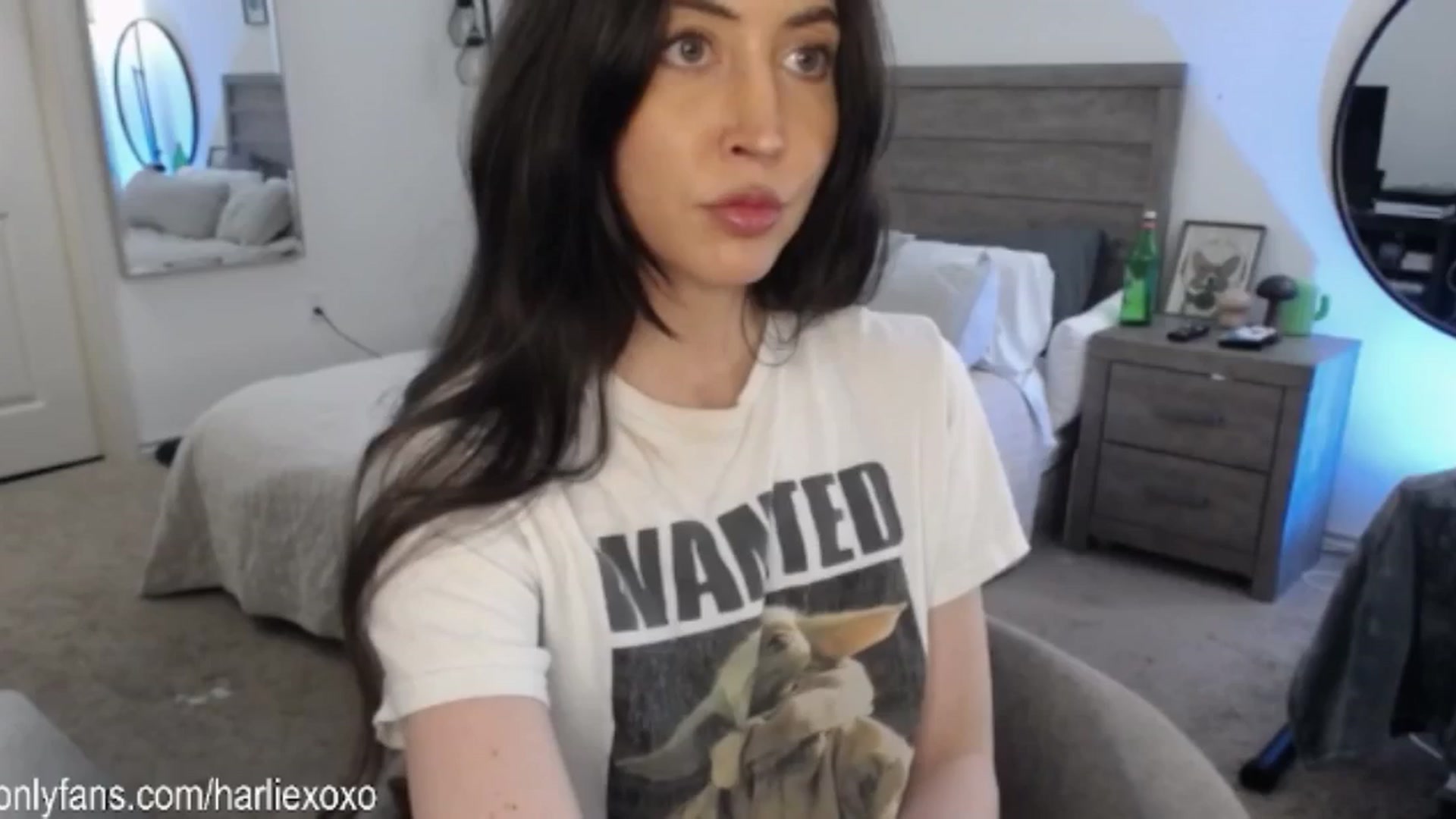 Gallery image thumbnail from SweetHarlie's myfreecams stream on, 03/07/2025, 21:27 image 5 of 20