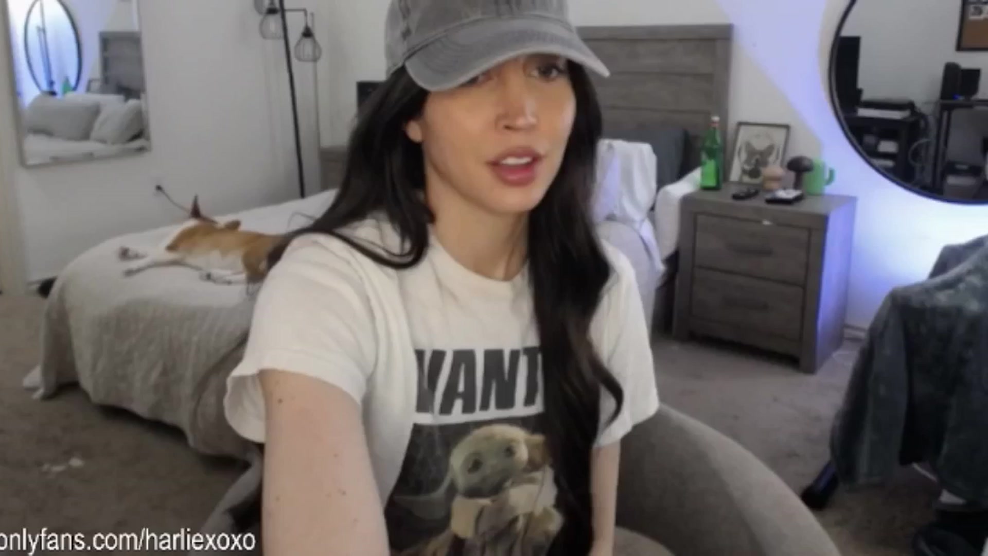 Gallery image thumbnail from SweetHarlie's myfreecams stream on, 03/07/2025, 22:57 image 20 of 20