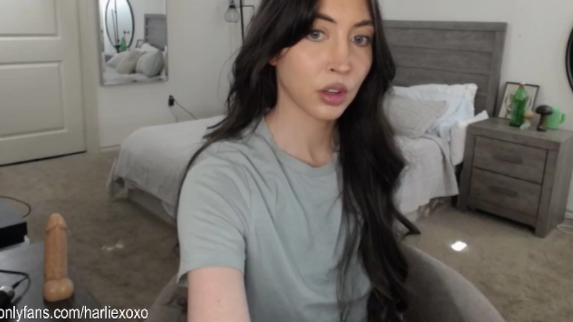 Gallery image thumbnail from SweetHarlie's myfreecams stream on, 03/10/2025, 22:52 image 19 of 20